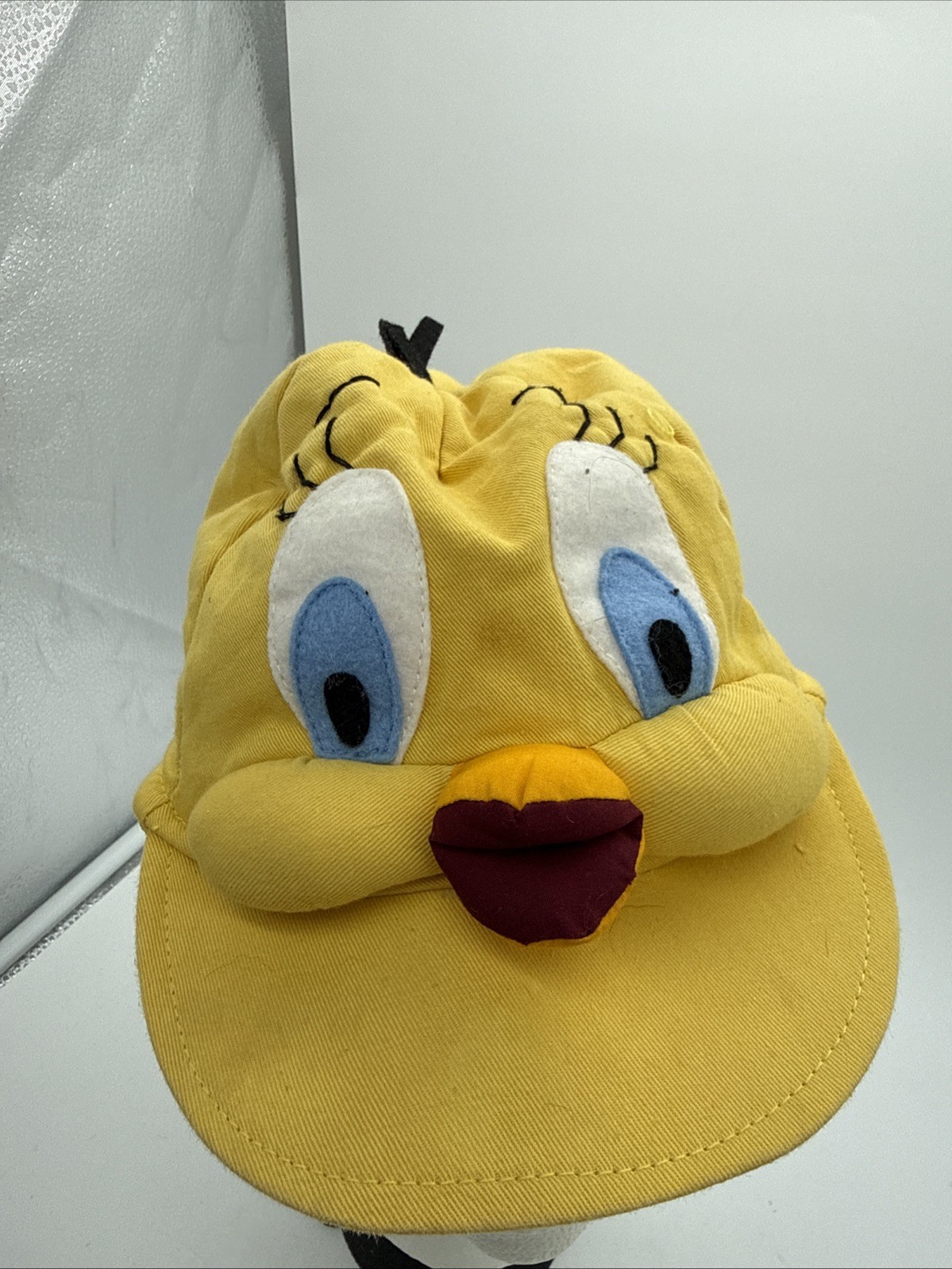Tweety Bird Looney Tunes Plush 3D Hat Warner Bros Arbys Vintage 1988 Yellow Tweety Bird Looney Tunes Plush 3D Hat Warner Bros Arbys Vintage 1988 Yellow