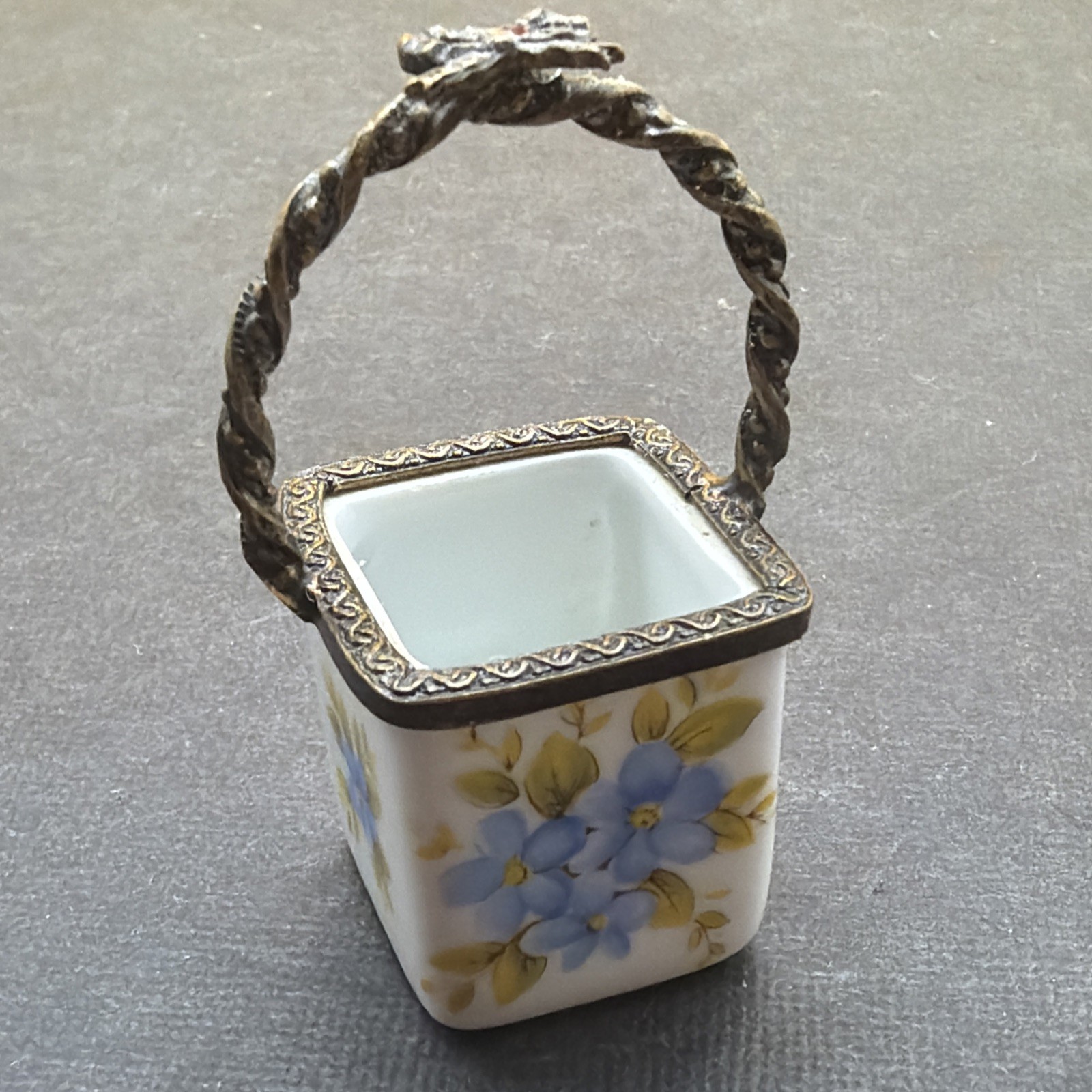 Beautiful Limoges La Gloriette Blue Flower Patterned Miniature Trinket Basket