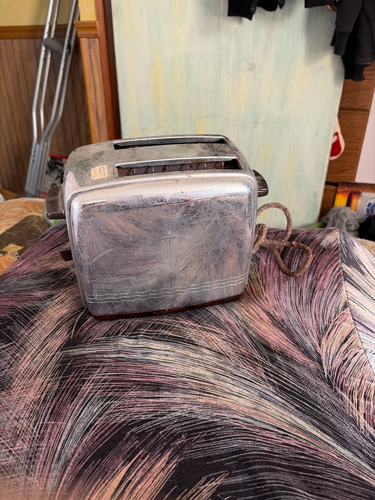univerisal art deco toaster gd working con