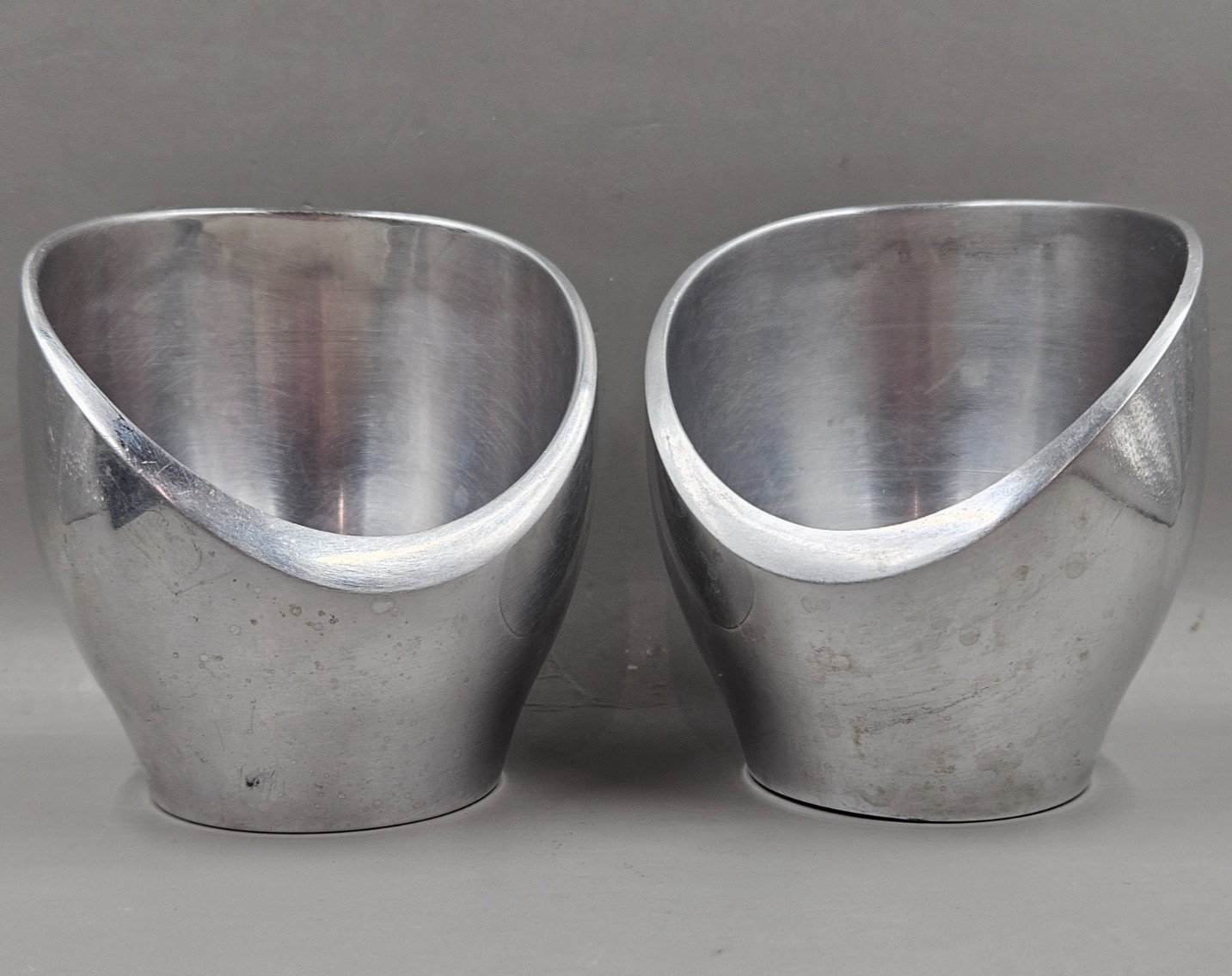 Vintage nambe\' Set of two 1996 Silver Metal Votive Candle Holders #6177 \ Vintage nambe\' Set of two 1996 Silver Metal Votive Candle Holders #6177 \