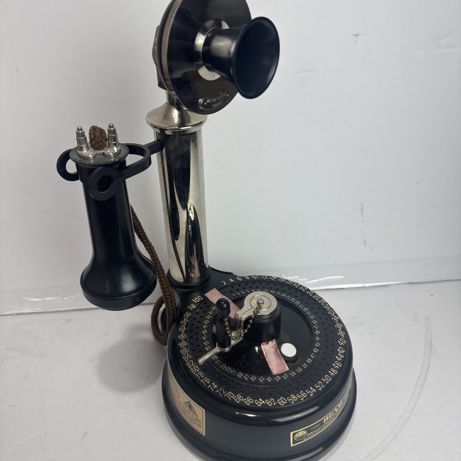Vintage 1983 Jim Beam 1904 100 Digit Dial Phone Decanter- EMPTY Vintage 1983 Jim Beam 1904 100 Digit Dial Phone Decanter- EMPTY