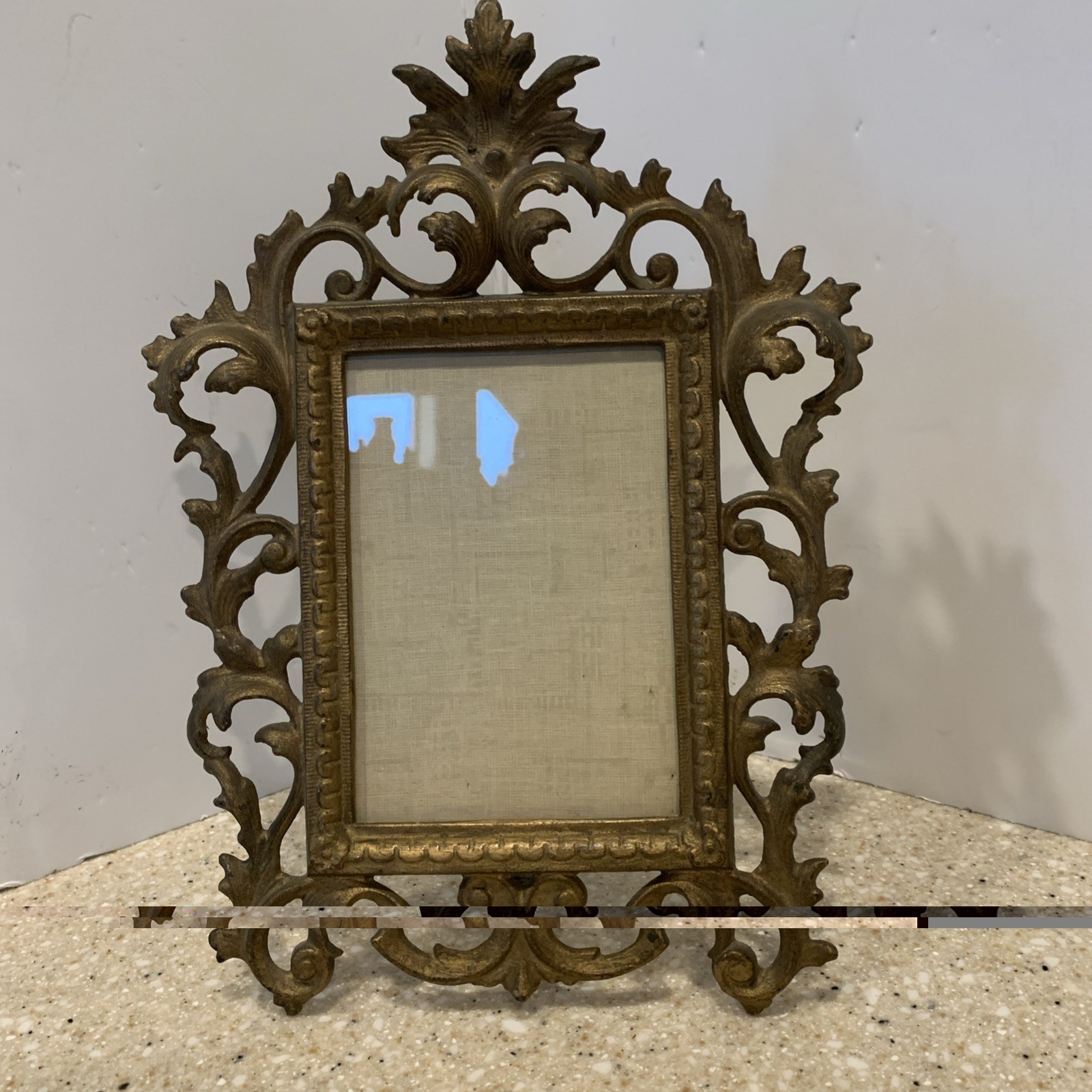 ANTIQUE VICTORIAN GILDED CAST IRON DRESSER PICTURE FRAME ORNATE VINTAGE ANTIQUE VICTORIAN GILDED CAST IRON DRESSER PICTURE FRAME ORNATE VINTAGE