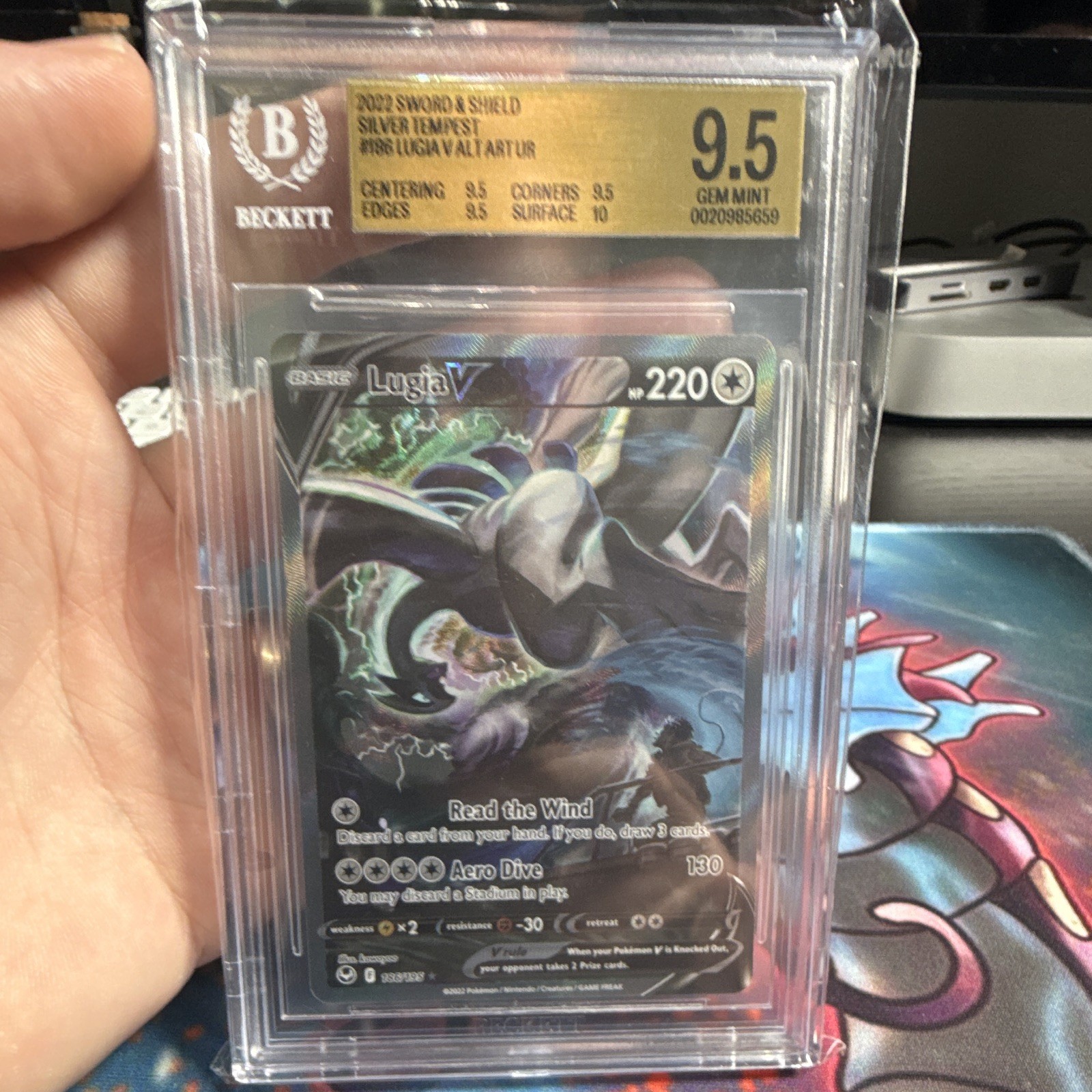 Pokémon 2022 Silver Tempest Lugia V #186 Full Art English BGS 9.5