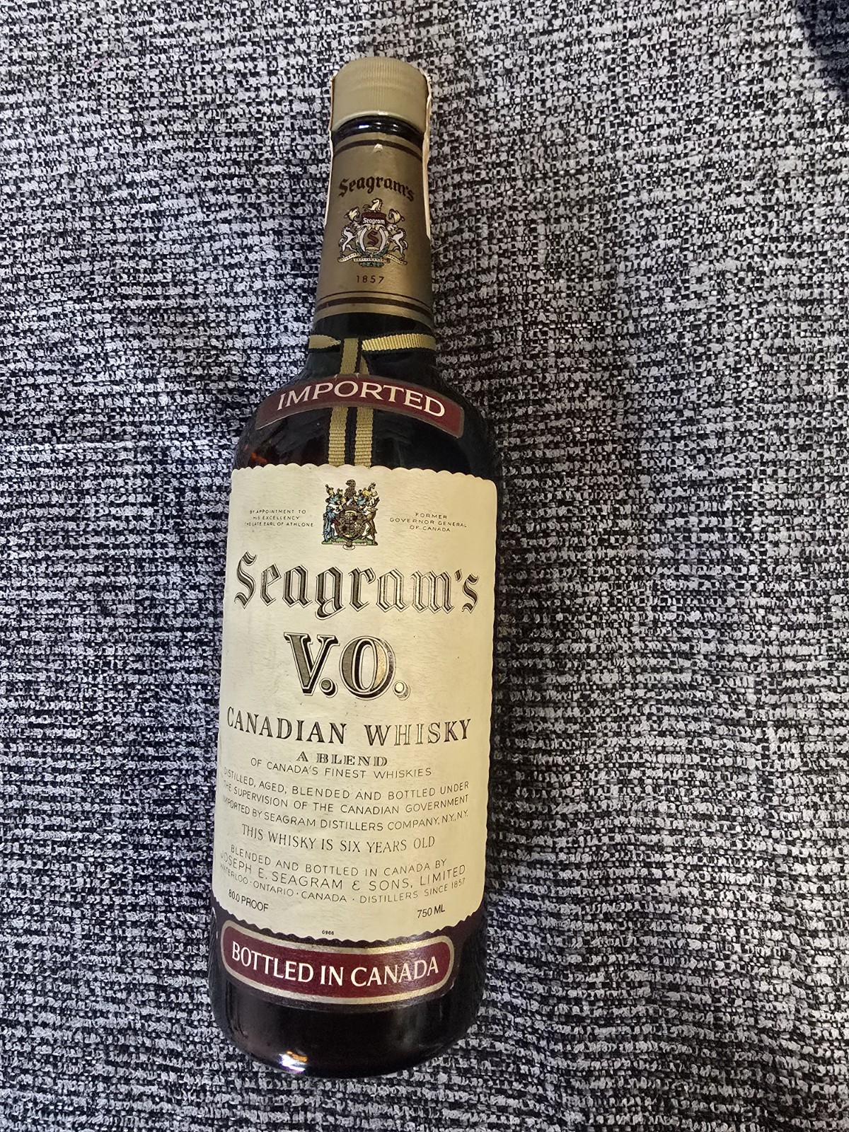 Seagram\'s V.O. Canadian Whisky Bottle 750 mL Bottled in Canada Imported