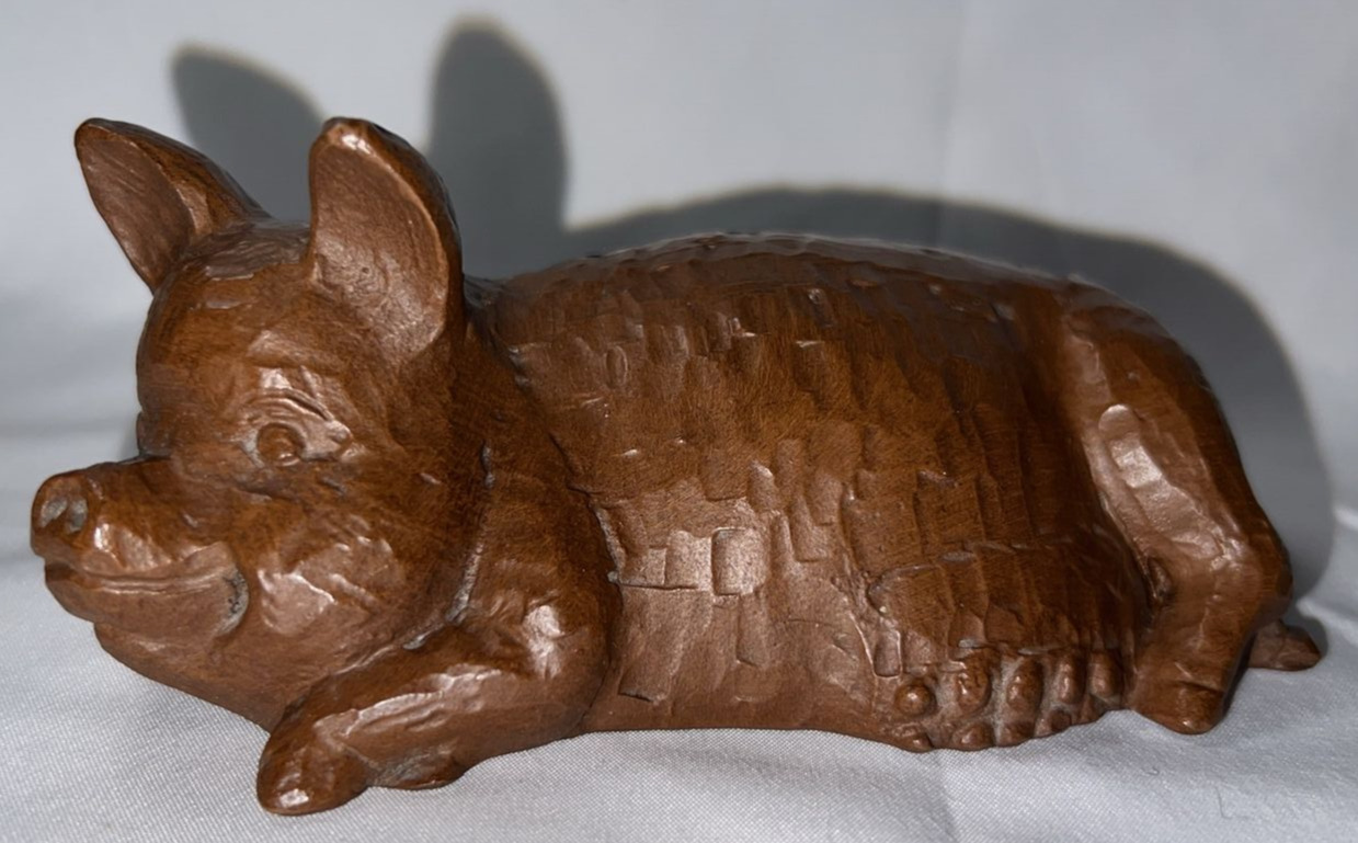 Red Mill Mfg. Mother Pig Sow Laying Down Handcrafted Pecan Shell Figurine 5”