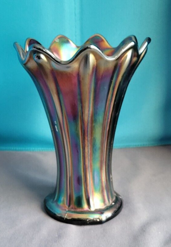 Vintage Northwood Thin Rib Iridescent Amethyst carnival glass vase.
