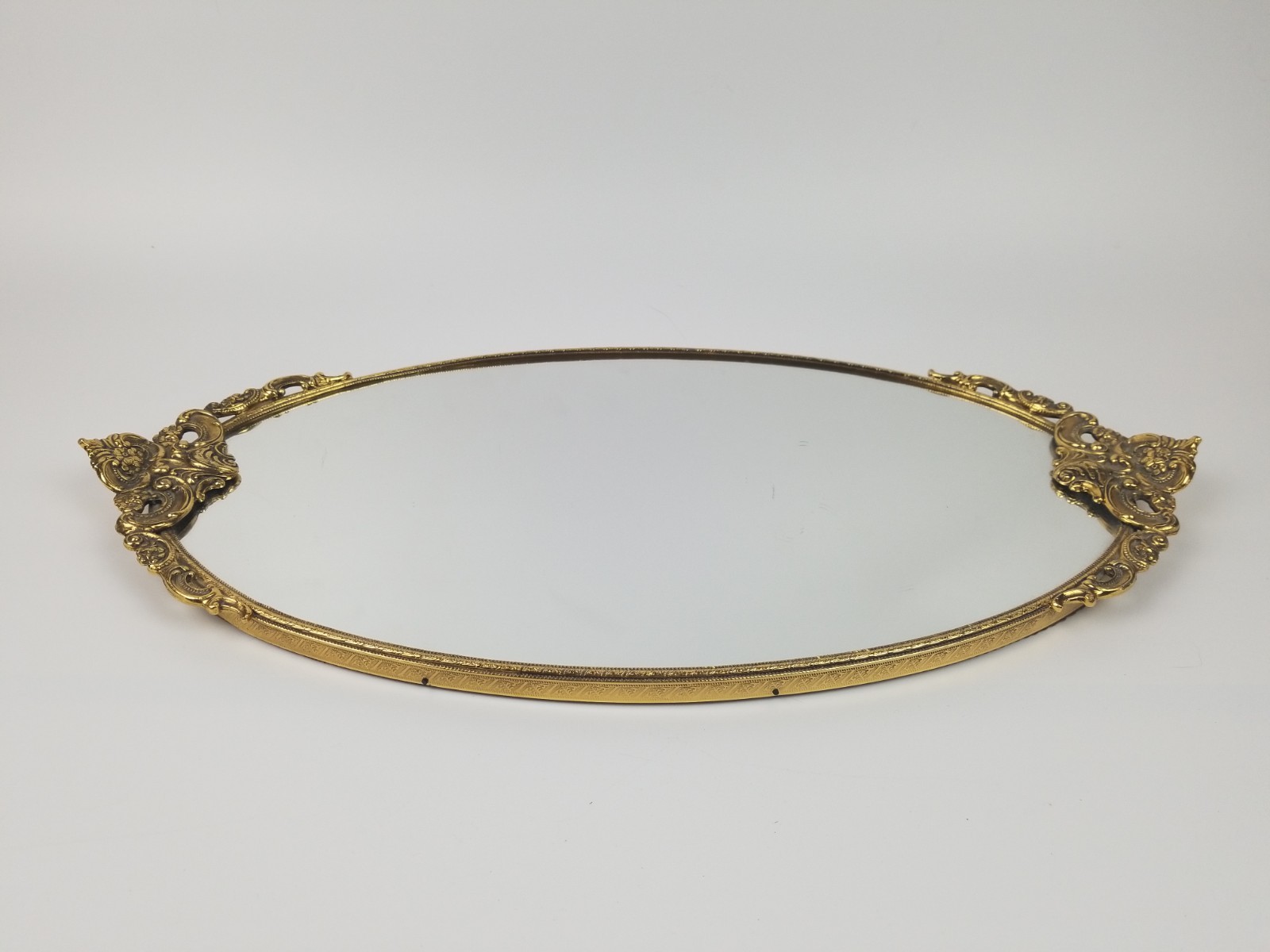 Vtg Stylebuilt Accessories 20’’ Oval Mirrored Vanity Tray Hollywood Regency Gold