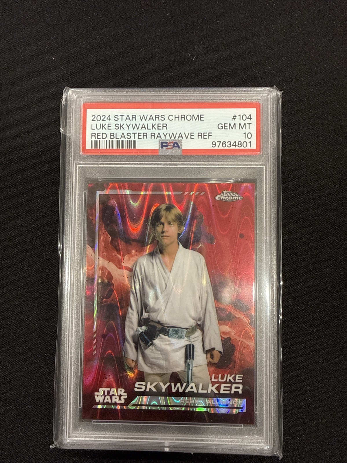 2024 TOPPS CHROME STAR WARS LUKE SKYWALKER RED BLASTER RAYWAVE #104 PSA 10