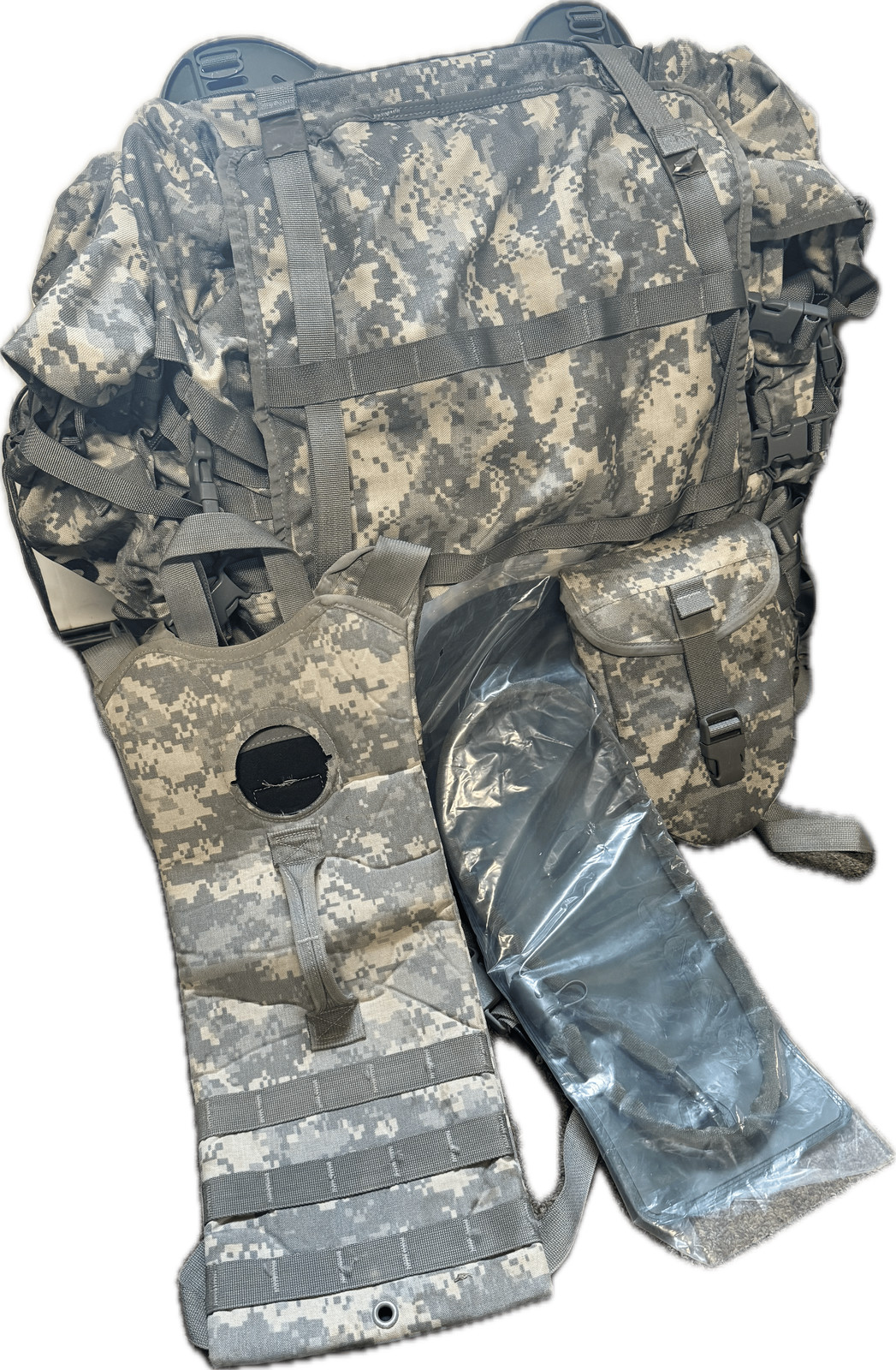 USGI Large Field Pack \ USGI Large Field Pack \