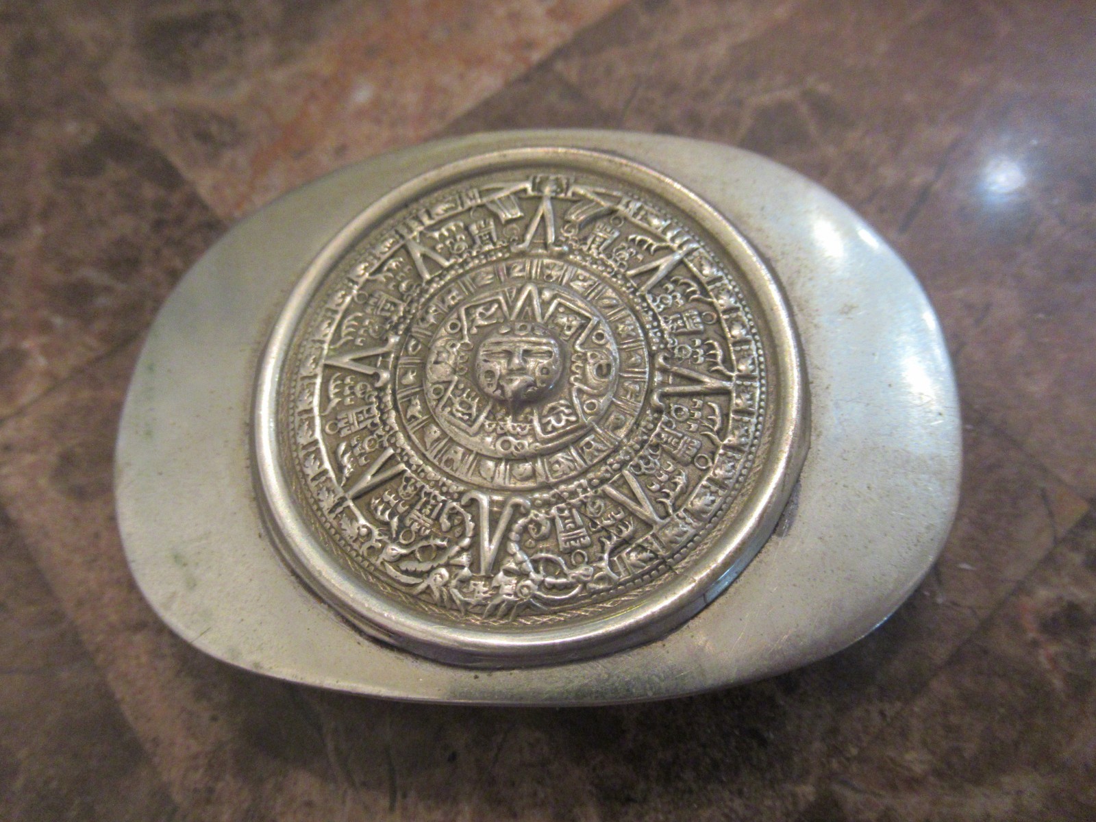 Vintage Nickel Silver Large Mexican Mayan Aztec Calendar Belt Buckle Vintage Nickel Silver Large Mexican Mayan Aztec Calendar Belt Buckle
