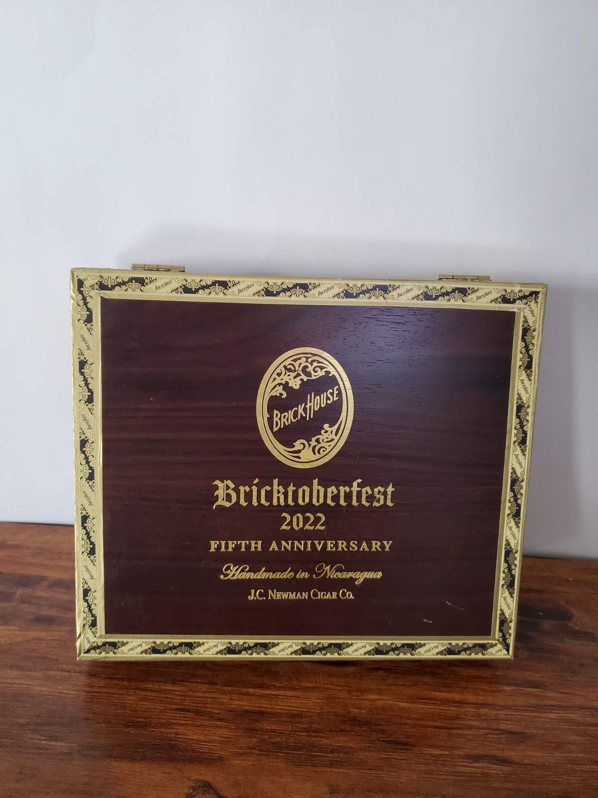 *RARE* Bricktoberfest 2022 5th Anniversary Brick House Empty  Box Collectible 