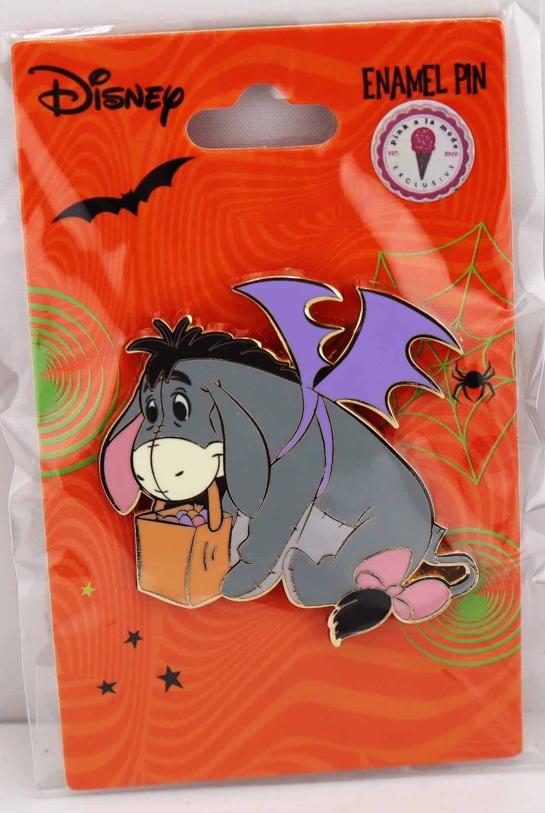 Disney PALM Eeyore Dressed as a Dragon - Halloween Costume Series Pin Disney PALM Eeyore Dressed as a Dragon - Halloween Costume Series Pin