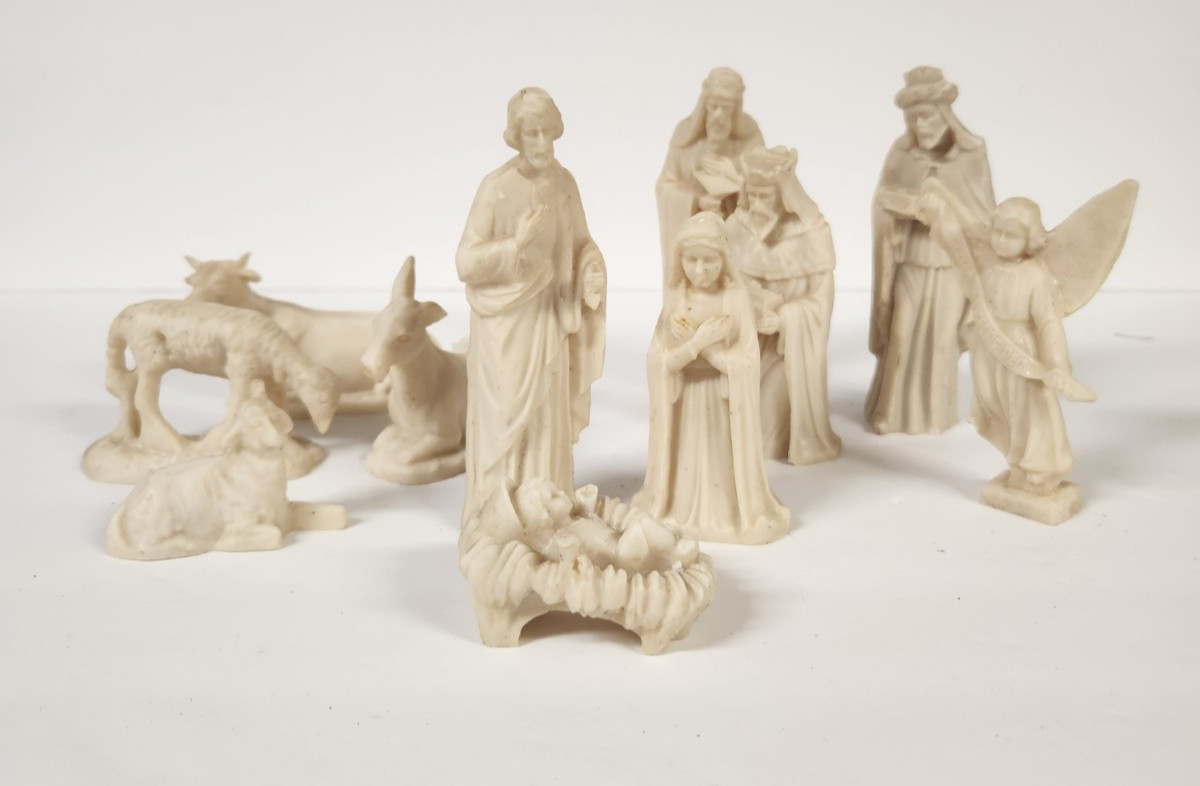 Vntg White Carved Mexican Nativity Christmas Set Of 11 Made In Mexico * Read* Vntg White Carved Mexican Nativity Christmas Set Of 11 Made In Mexico * Read*