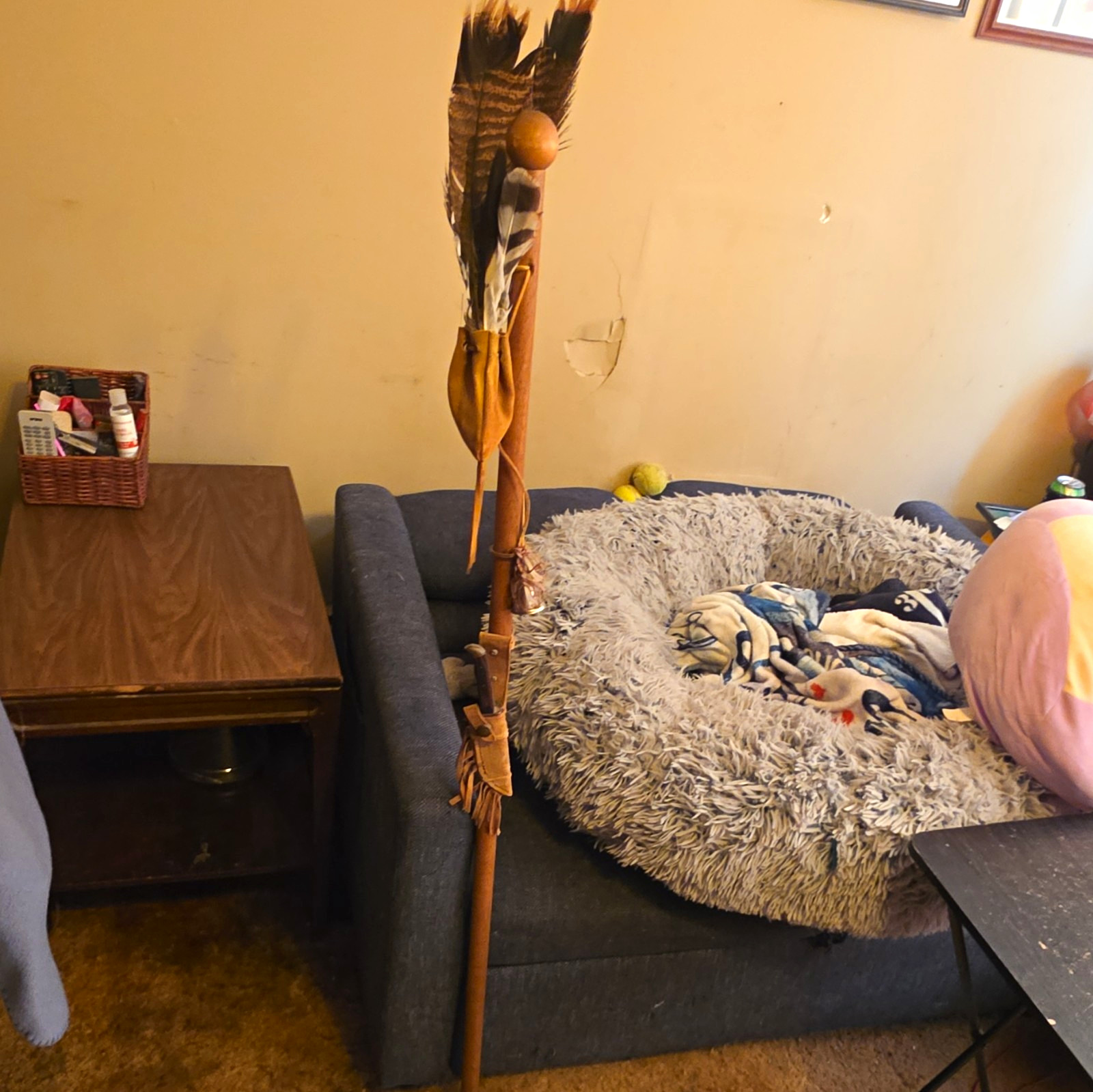 Authentic Native Medicine Man Walking Stick, Contents Of Medicine Bag In Pic Authentic Native Medicine Man Walking Stick, Contents Of Medicine Bag In Pic