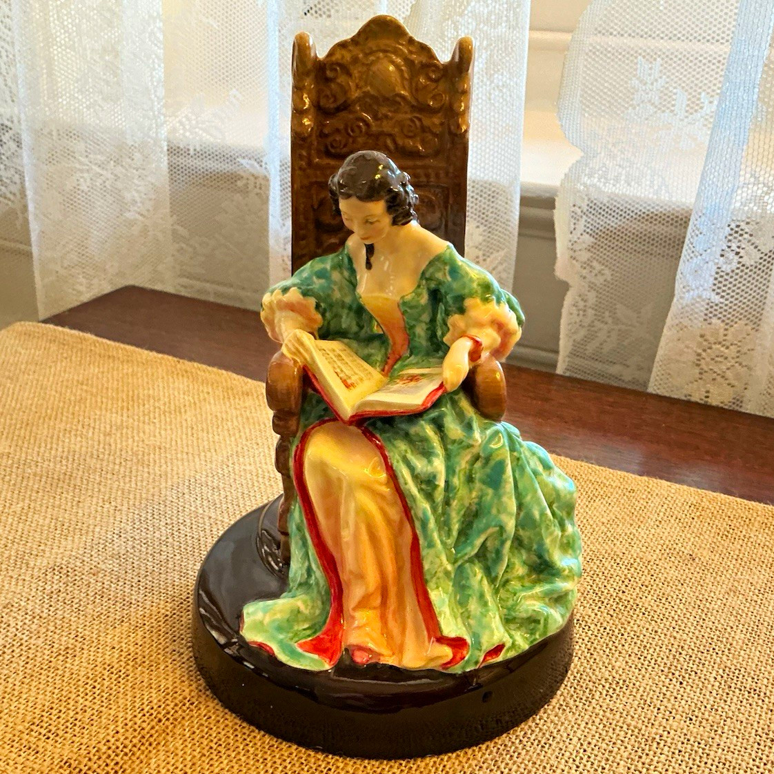 Royal Doulton The Leisure Hour Bone China Figurine HN2085 7\