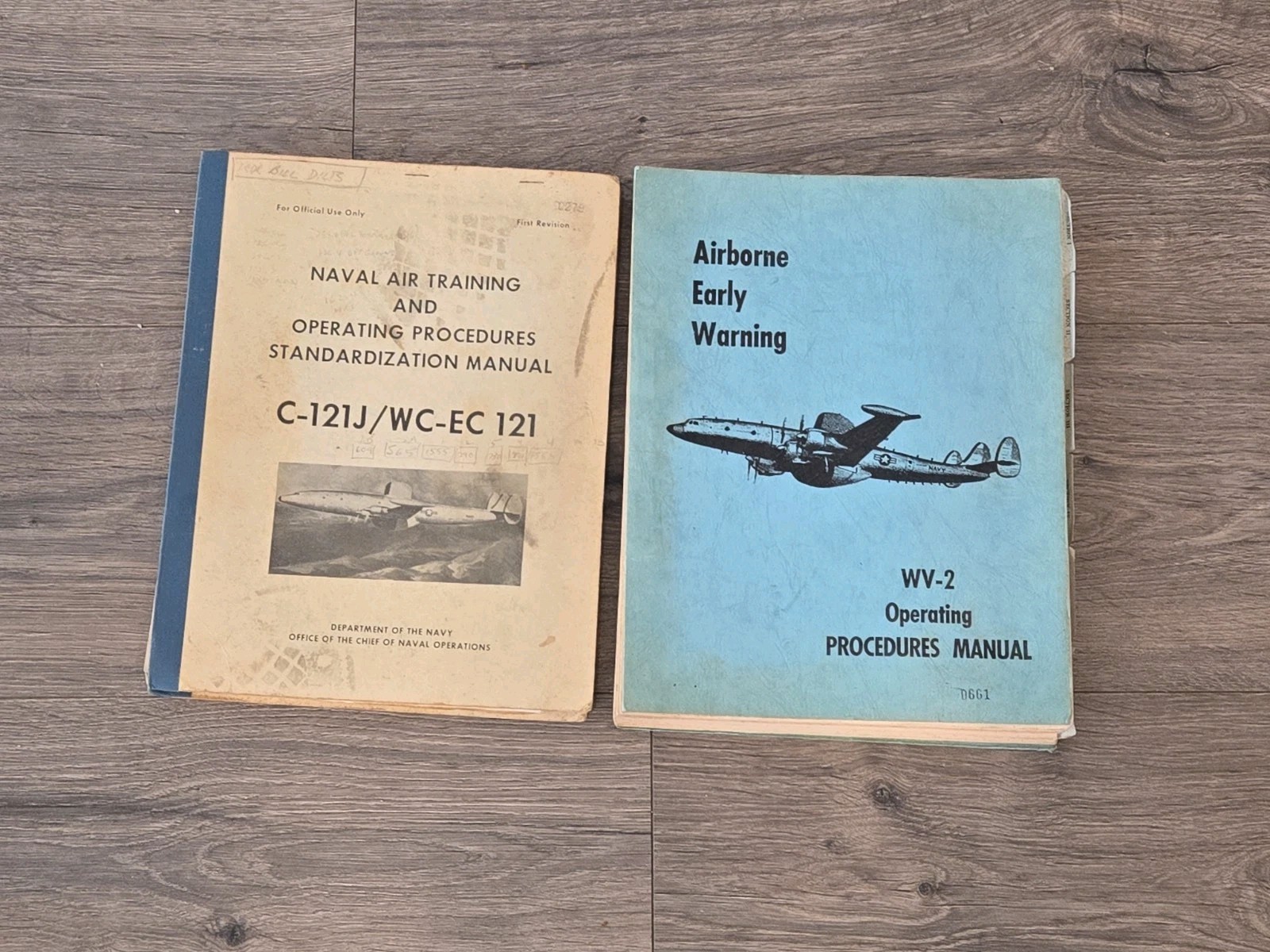 Rare Original C-121 & WV-2 Flight Operating Procedures Instructions Manuals
