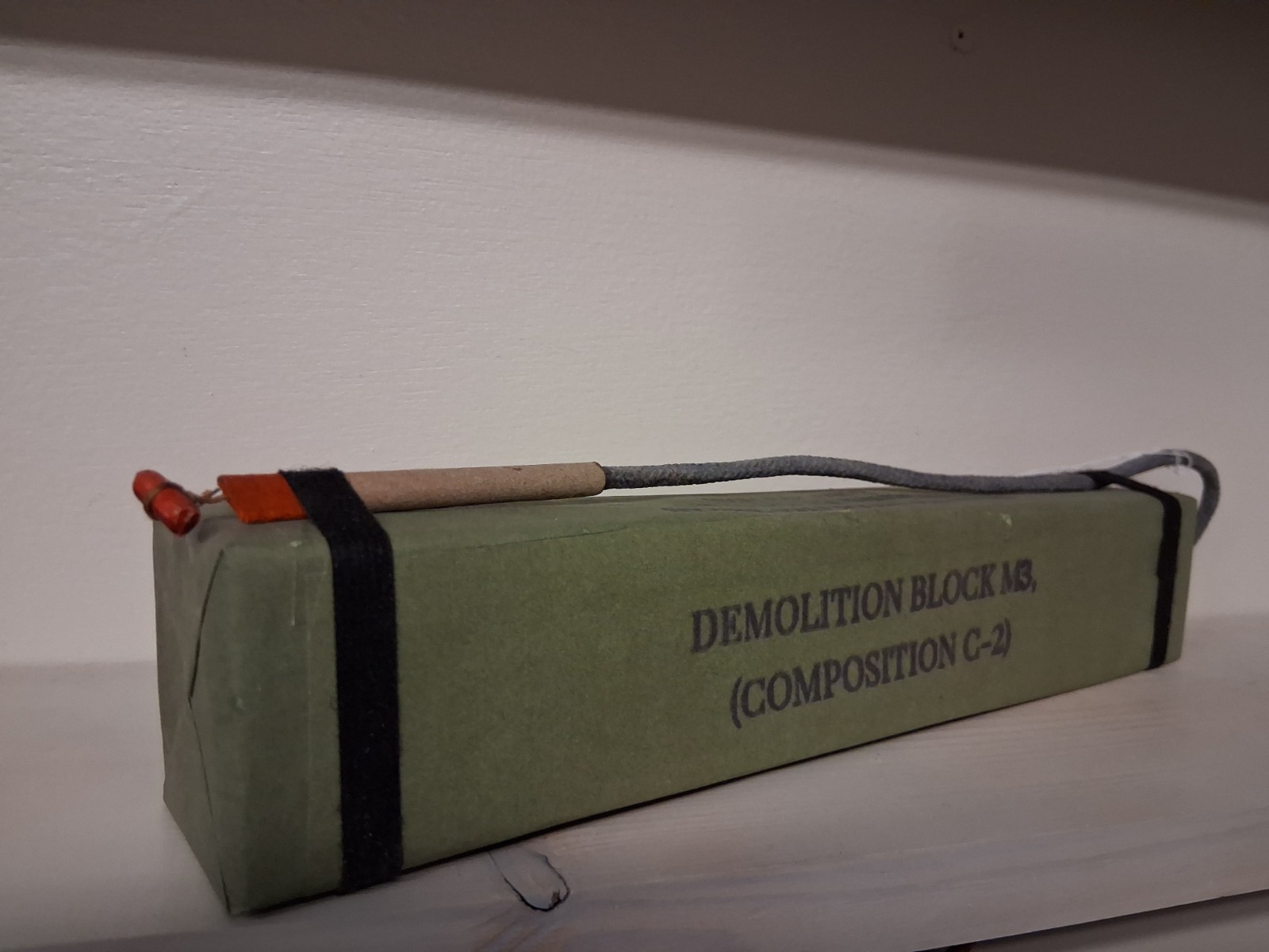 New inert WWII WW2 Comp C block for Airborne demolition bag pouch prop New inert WWII WW2 Comp C block for Airborne demolition bag pouch prop