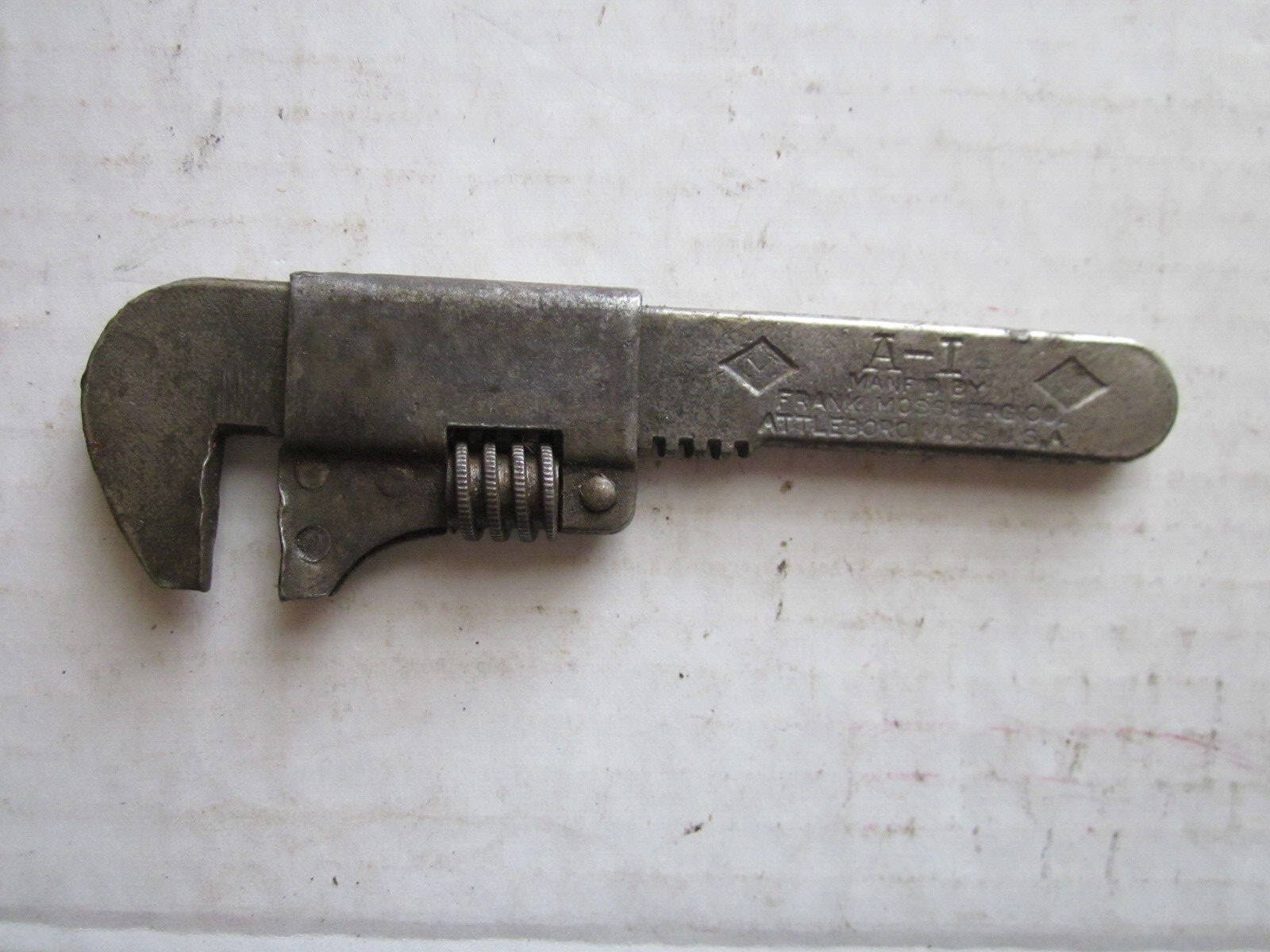 FRANK MOSSBERG CO. A-1 ADJUSTABLE WRENCH, ATTLE BORO MASS USA FRANK MOSSBERG CO. A-1 ADJUSTABLE WRENCH, ATTLE BORO MASS USA