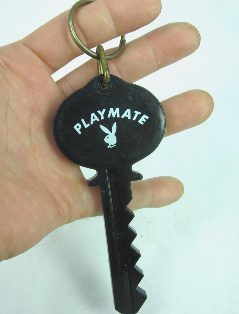 vintage PLAYBOY PLAYMATE souvenir oversize key WASHINGTON DC National Press Club