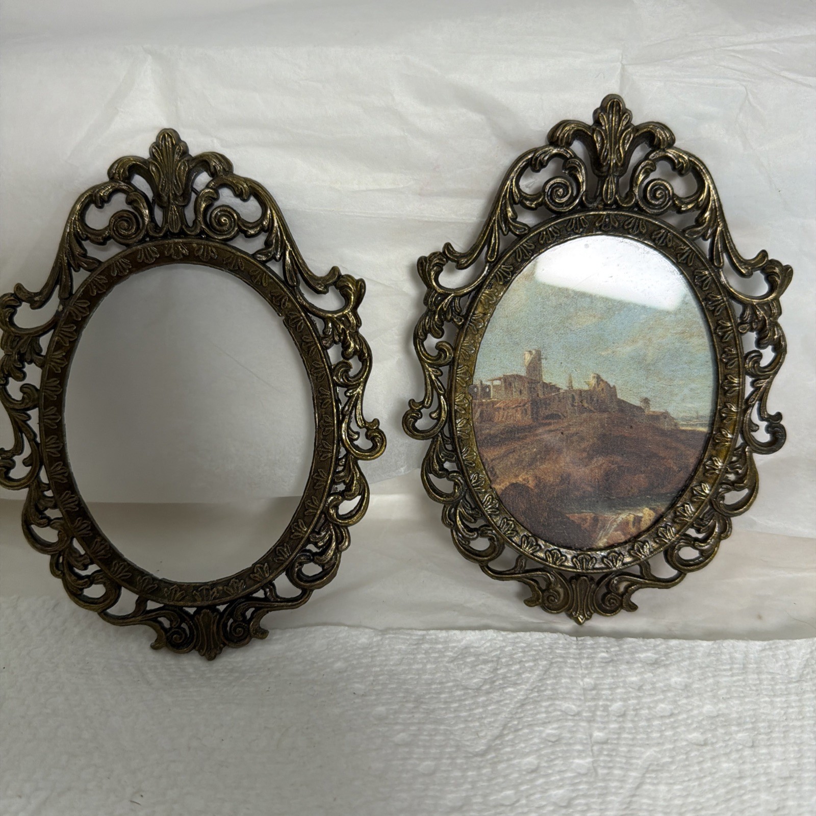 Vintage Italian Ornate Victorian Bronze Oval Frames Prints Florentine Scenes Set Vintage Italian Ornate Victorian Bronze Oval Frames Prints Florentine Scenes Set