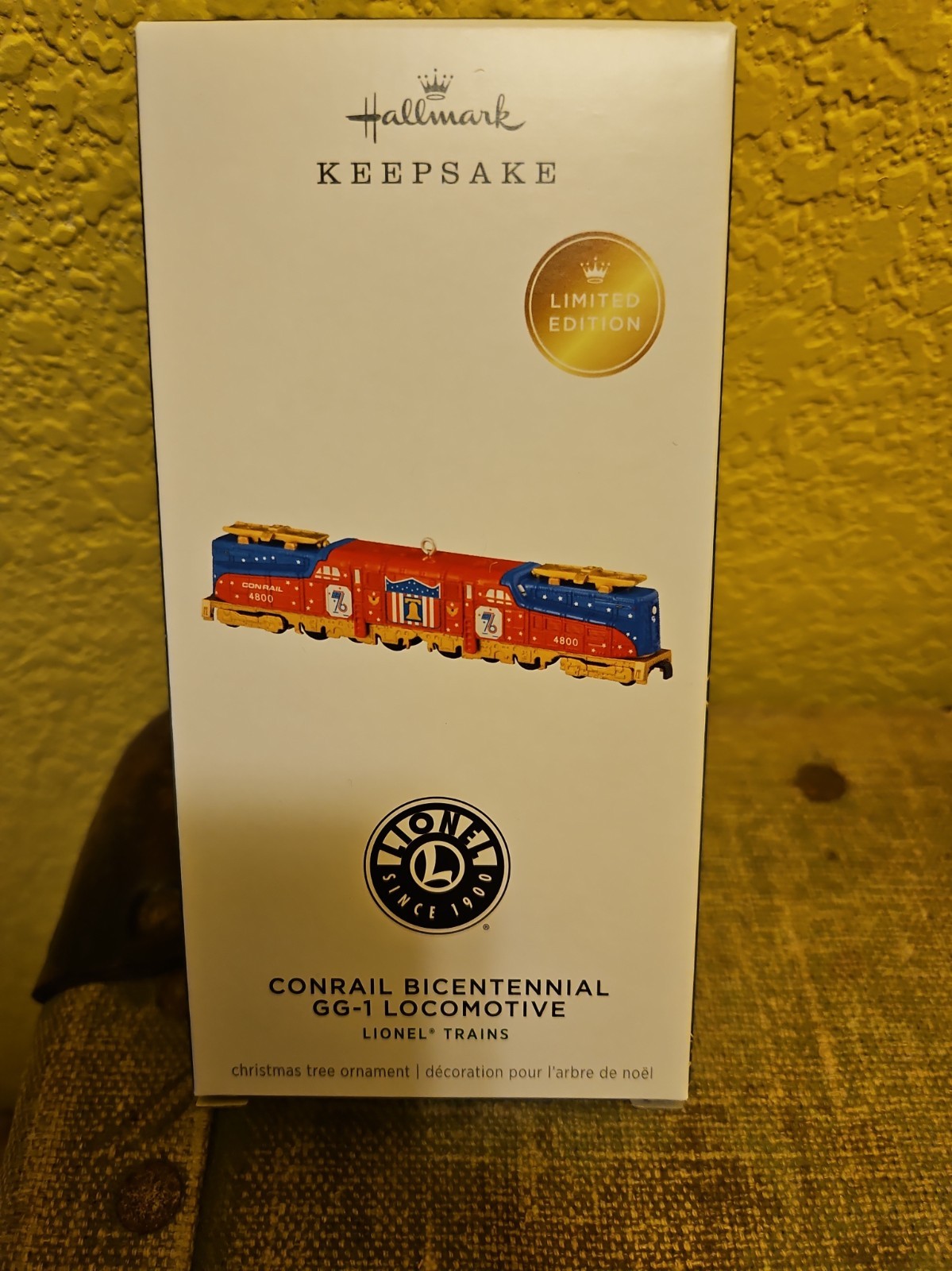 2026 Hallmark Ornament Limited Edition Conrail Bicentennial GG-1 Locomotive NIB