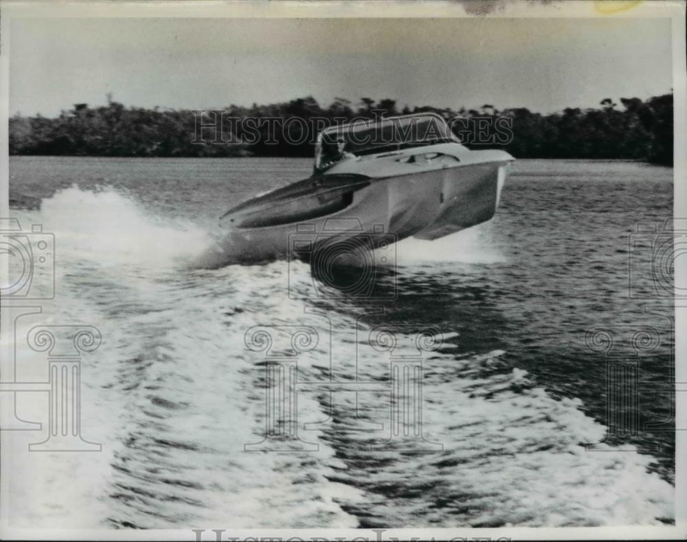1962 Press Photo Three Keeled Boat - nee01388 1962 Press Photo Three Keeled Boat - nee01388