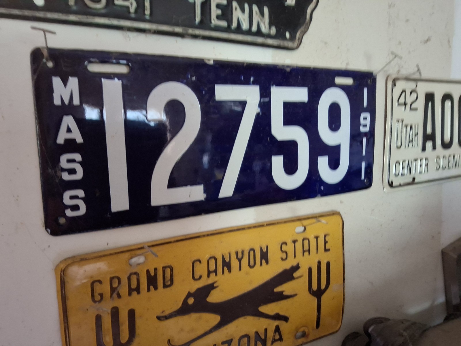 1911, Massachusetts license plate very nice.