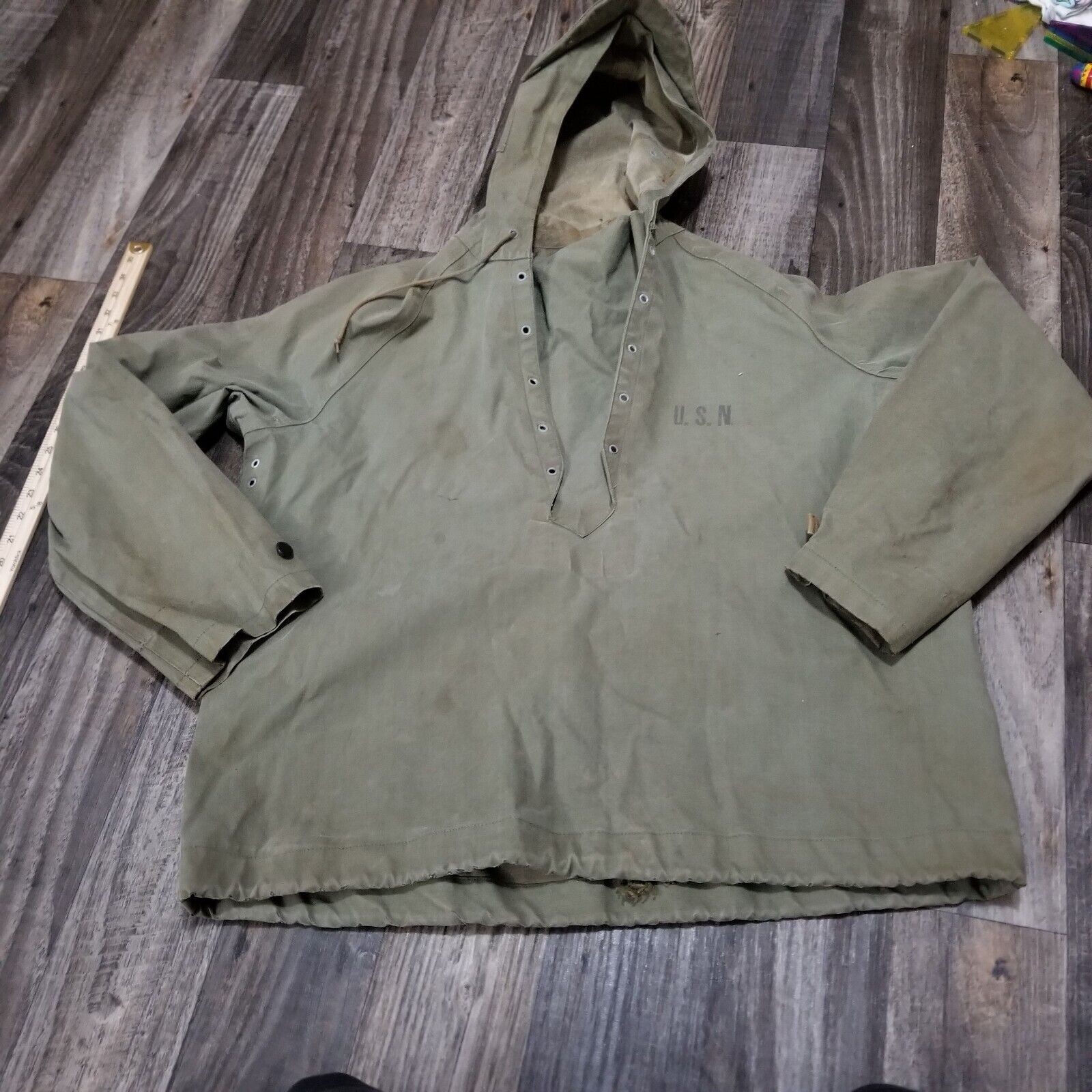 Vintage 1960’s US Navy Hooded Rain Jacket Size (M) Field Raincoat Stained