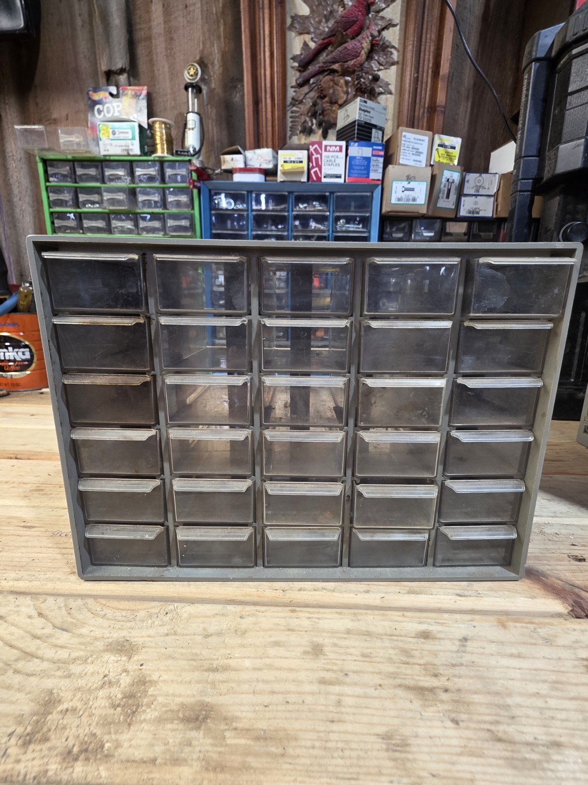 Akro-Mills 30 Drawer Small Parts Organizer Model 10-330 11\ Akro-Mills 30 Drawer Small Parts Organizer Model 10-330 11\