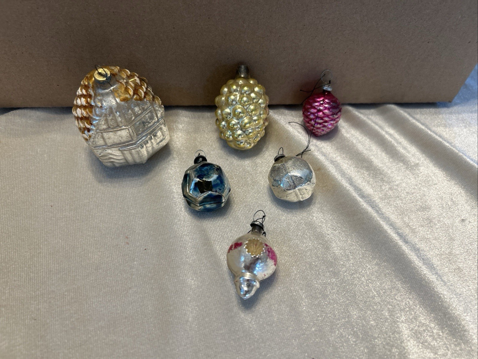 6 Small Vintage Glass Christmas Ornaments 6 Small Vintage Glass Christmas Ornaments
