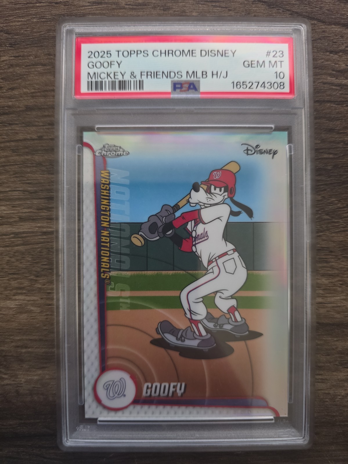 2025 Topps Chrome Disney Goofy MLBH-23 2025 Topps Chrome Disney Goofy MLBH-23
