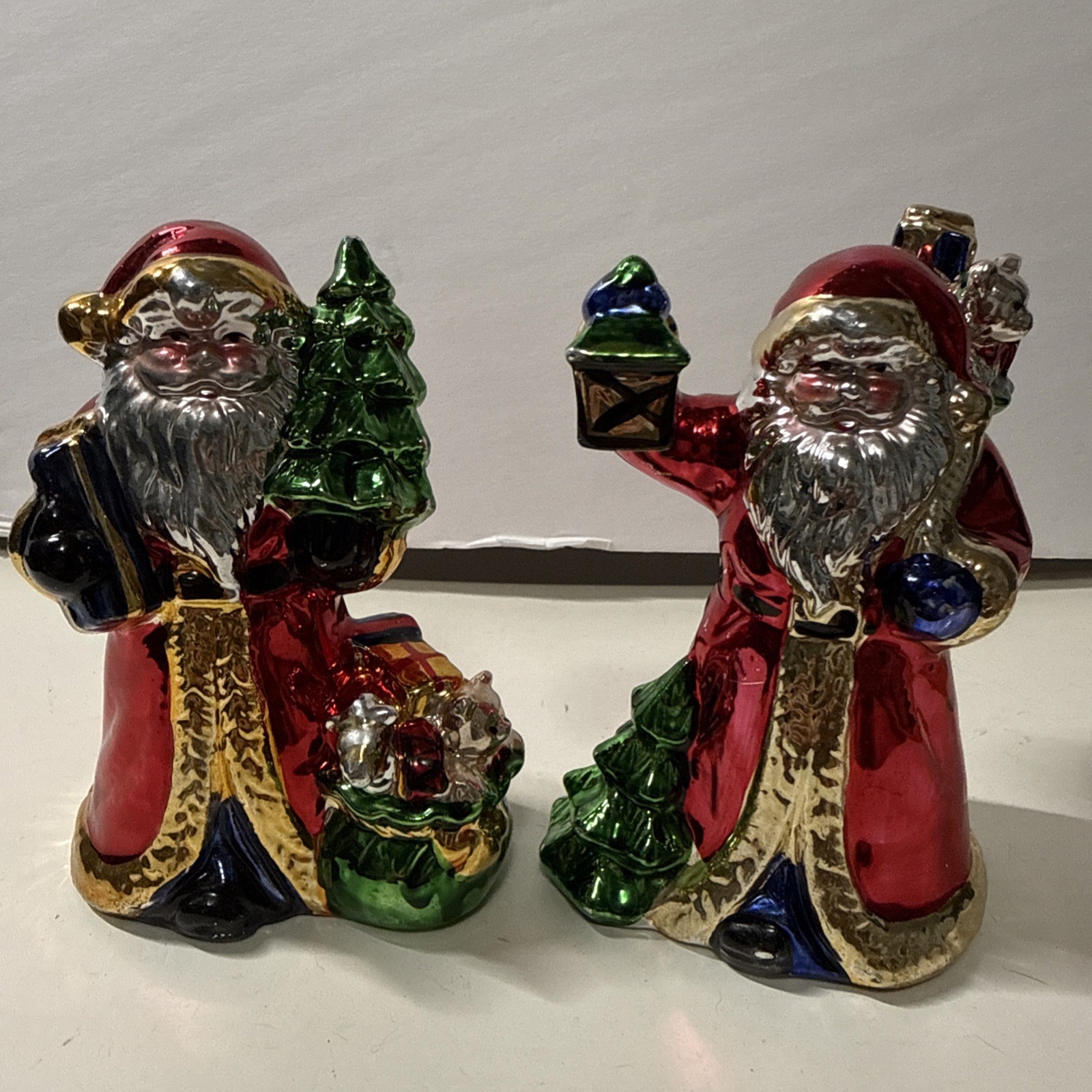 2 Vintage Shiny & Brite Metallic Chrome Ceramic Santas Christmas Fantasy 4.5” 2 Vintage Shiny & Brite Metallic Chrome Ceramic Santas Christmas Fantasy 4.5”