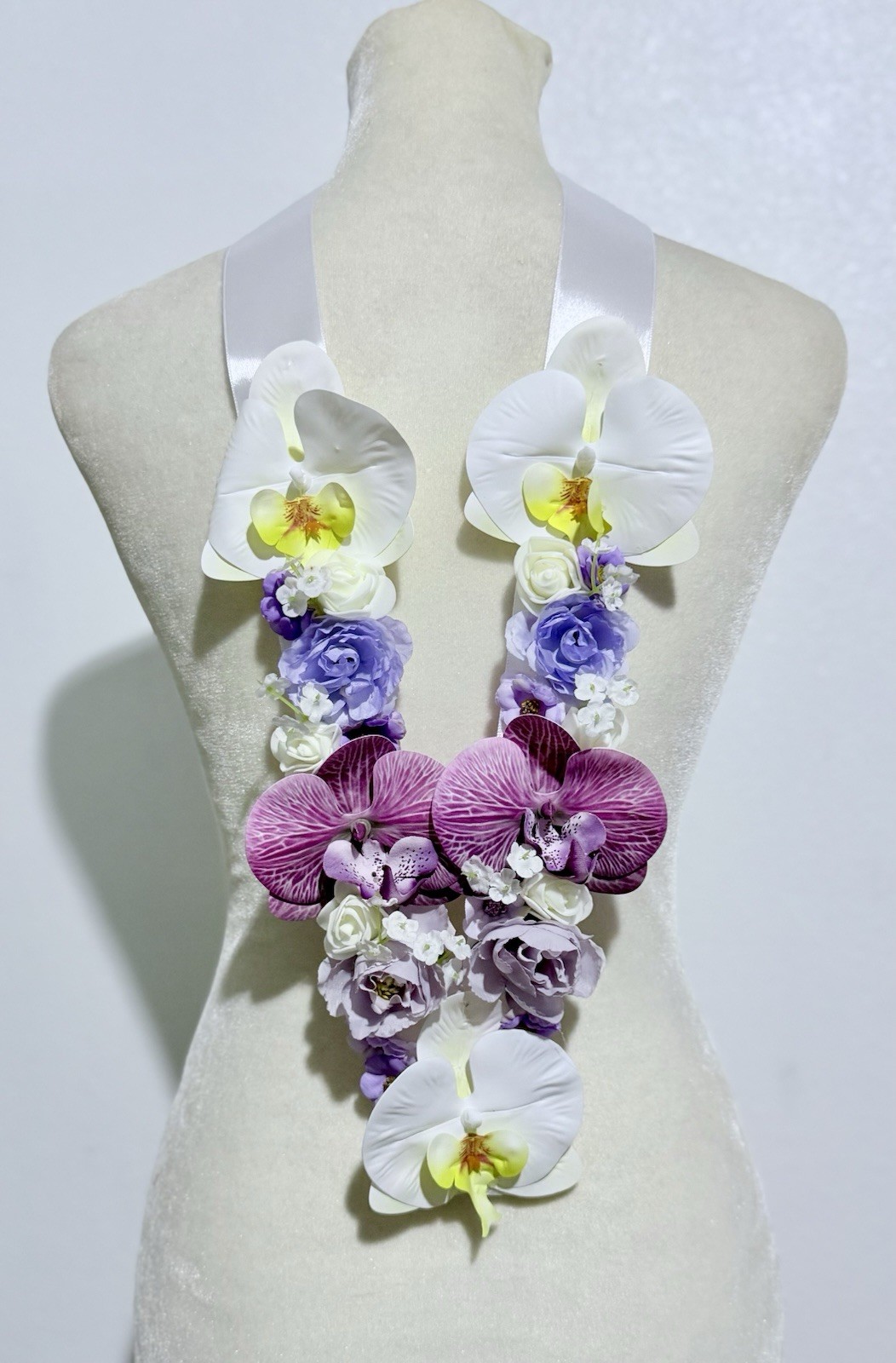ARTIFICIAL FLORAL LEIS ORCHID