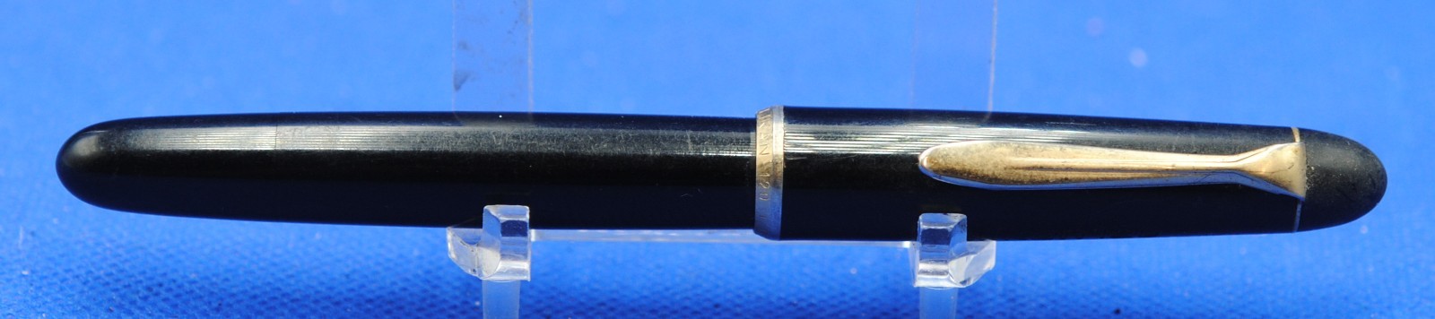 Vintage Pelikan 120 FOUNTAIN PEN GOLD NIB BLACK WRITE WELL ESTATE FRESH Vintage Pelikan 120 FOUNTAIN PEN GOLD NIB BLACK WRITE WELL ESTATE FRESH