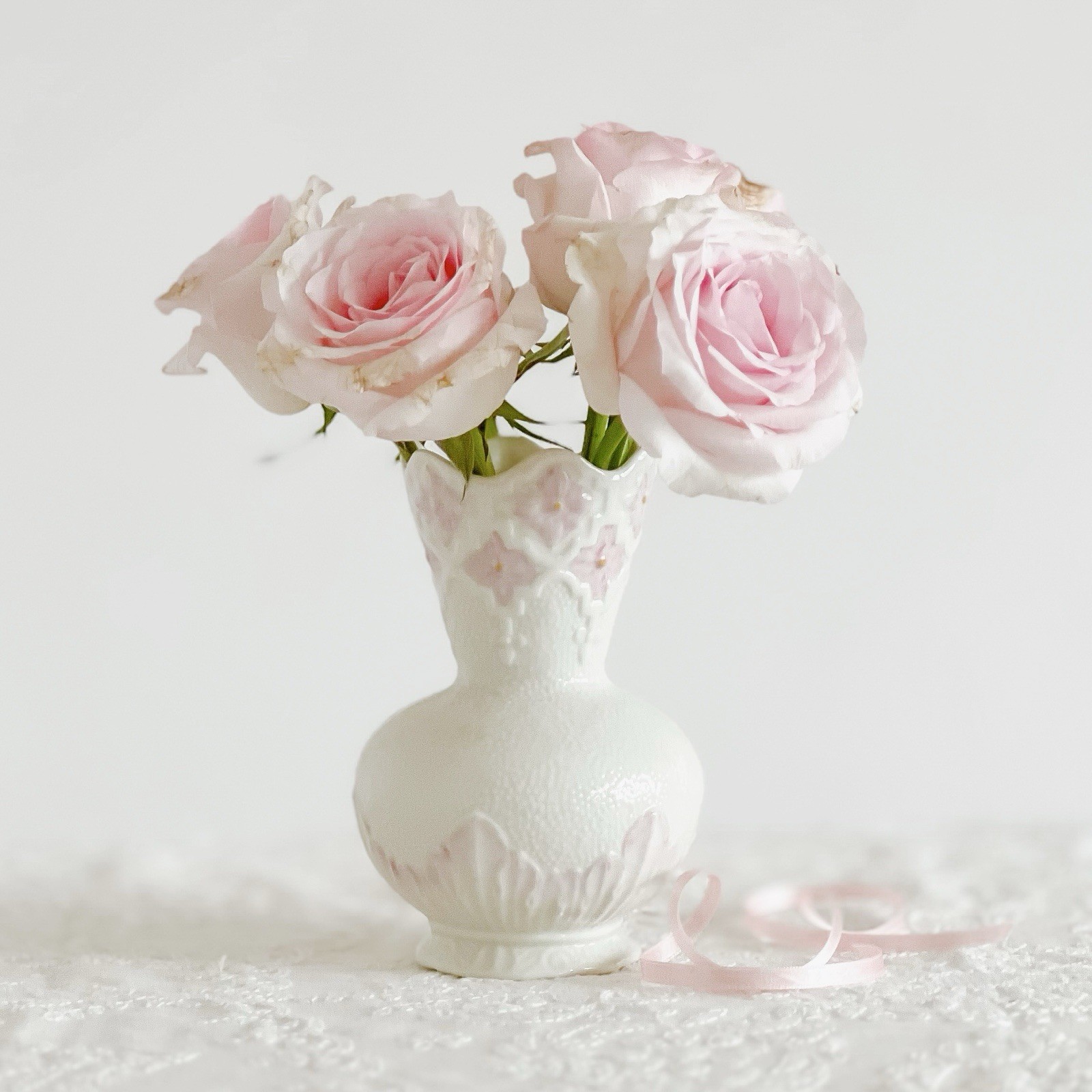 Vintage Porcelain Belleek Flower Vase White And Pink Cottagecore Decor Vintage Porcelain Belleek Flower Vase White And Pink Cottagecore Decor