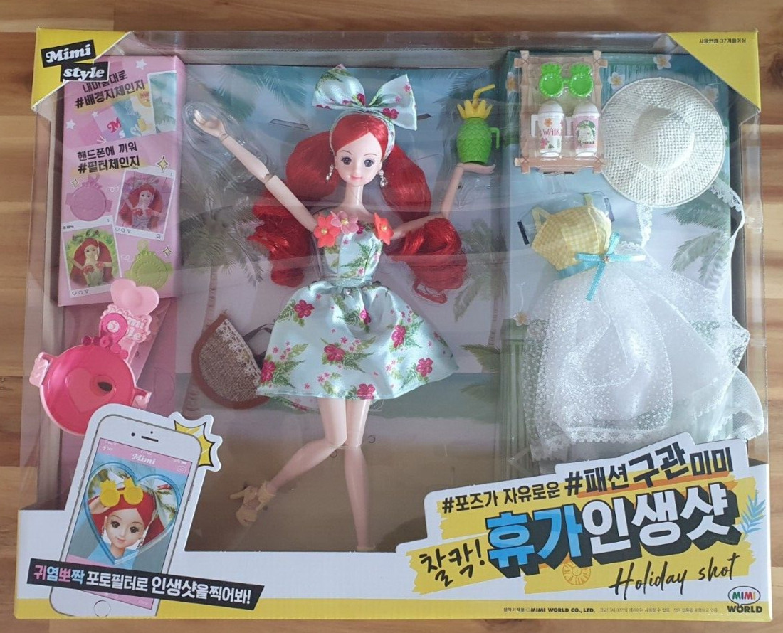 Mimi World Mimi Style Holiday Shot Korean Barbie Ball Joint Doll Figure