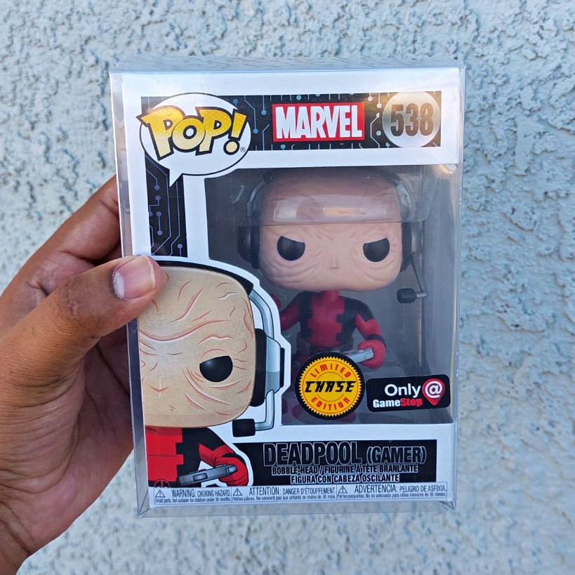 Funko Pop Marvel: Deadpool (Gamer) #538 Chase GameStop Exclusive