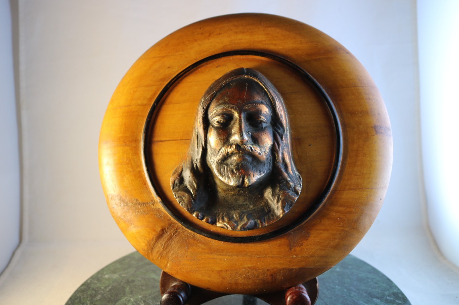 OLD VNTG Base Metal Relief Plaque – Holy Face of Jesus Christ Ecclesiastic OLD VNTG Base Metal Relief Plaque – Holy Face of Jesus Christ Ecclesiastic
