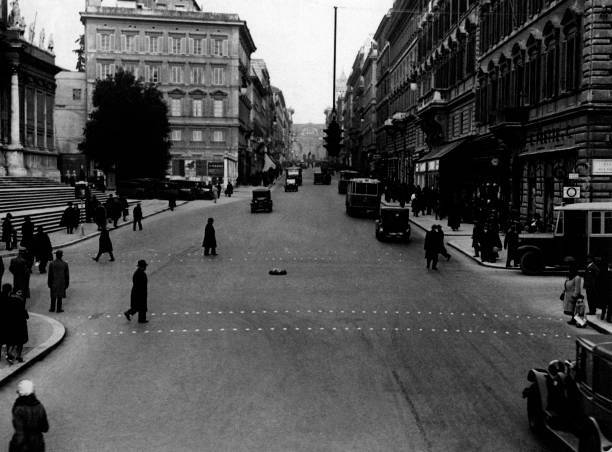 View Of Via Nazionale Rome 1930s Old Photo