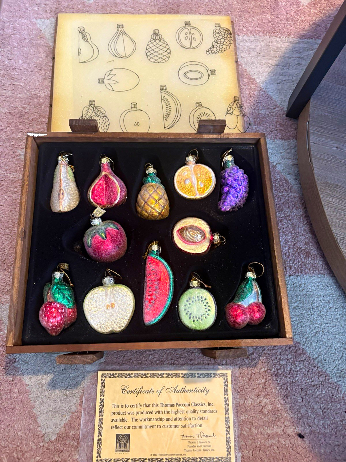 Thomas Pacconi museums 2002 Hand Painted Glass Fruit Christmas Ornaments 10