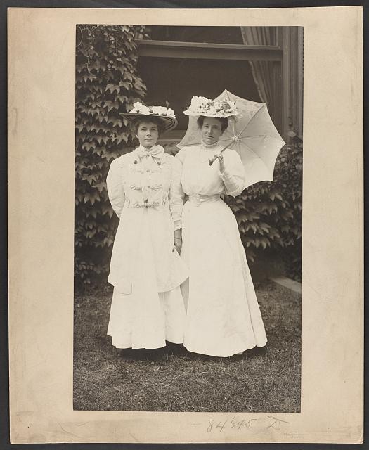 Photo:[Mrs. Theodore Roosevelt and daughter Ethel]