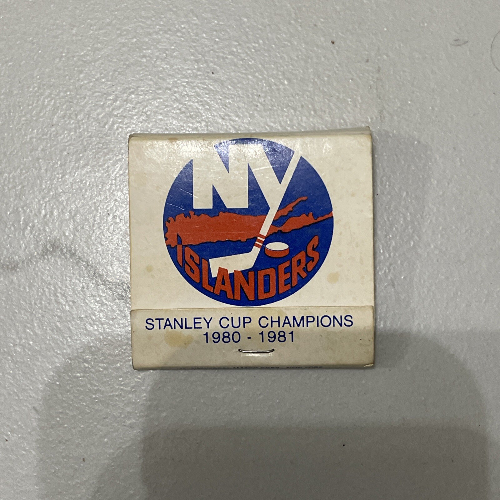 New York Islanders Stanley Cup Champions 1980-1981 Vintage Matchbook Signed
