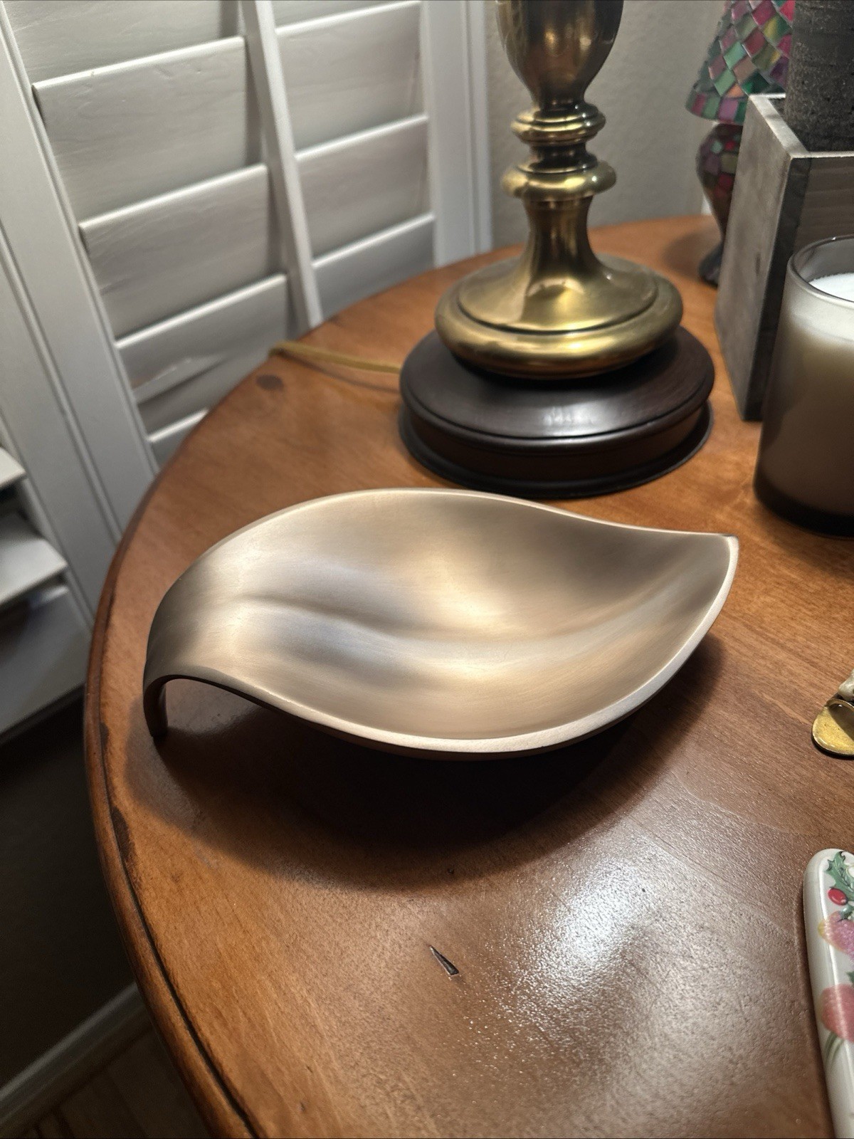 Gorgeous Nambe MT0848 2015 Satin Alloy Bowl Tray 9 Inch By 8.5 Inch