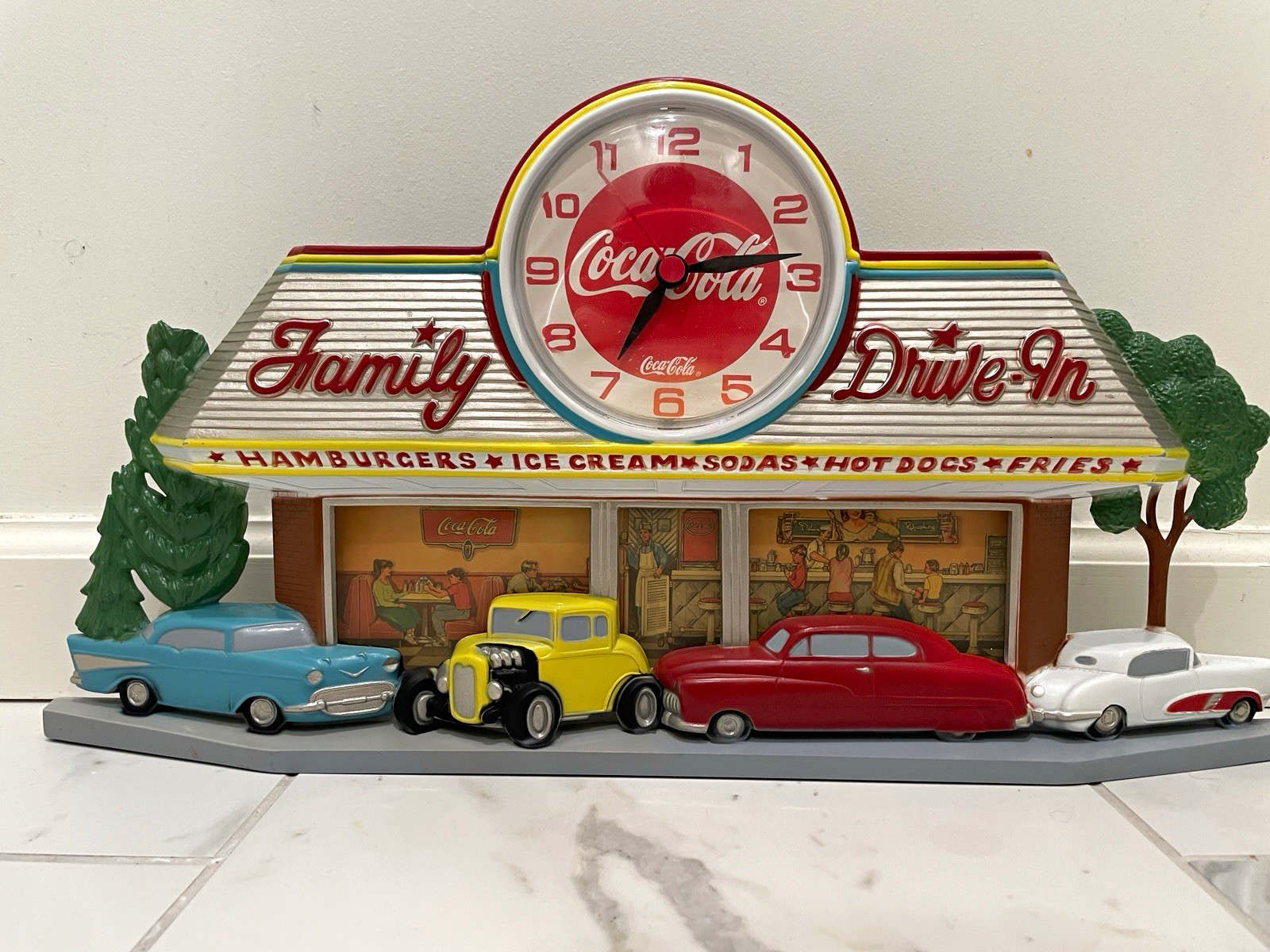 Vintage 1988 Coca-Cola Family Drive-In Diner Wall Clock Burwood AS-IS Vintage 1988 Coca-Cola Family Drive-In Diner Wall Clock Burwood AS-IS