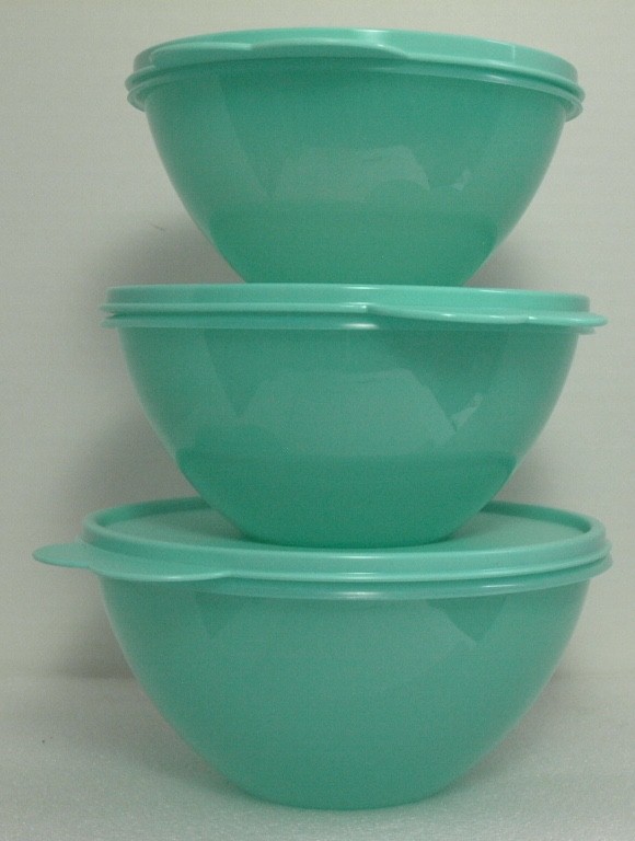 TUPPERWARE SET OF 3 MINT GREEN WONDERLIER FOOD STORAGE SET TUPPERWARE SET OF 3 MINT GREEN WONDERLIER FOOD STORAGE SET