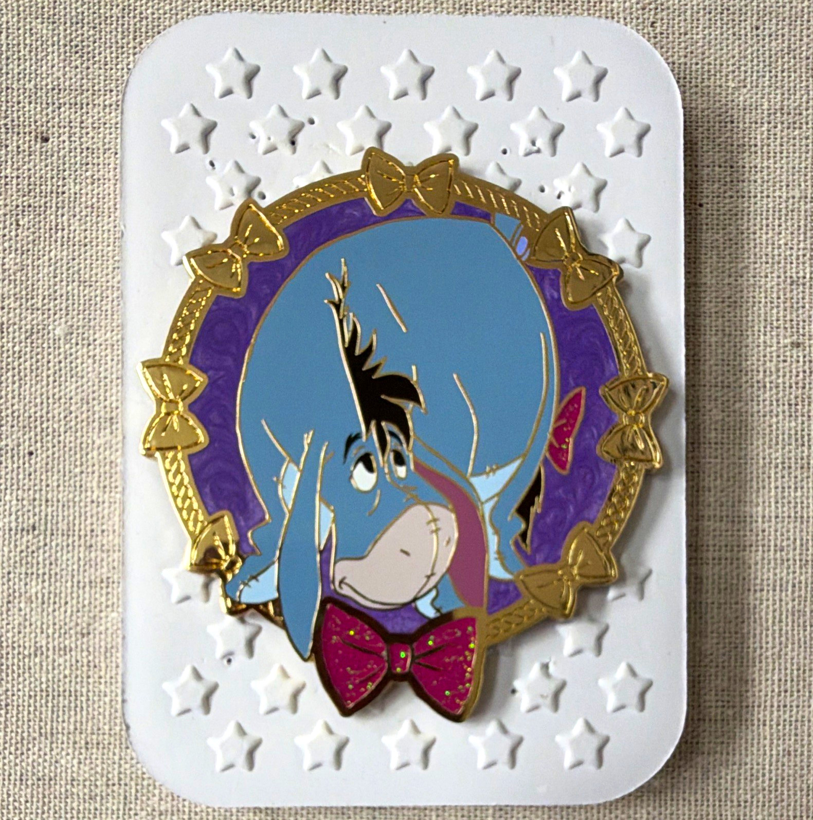 Pink A La Mode LE 300 Iconic Series Eeyore Pink A La Mode LE 300 Iconic Series Eeyore