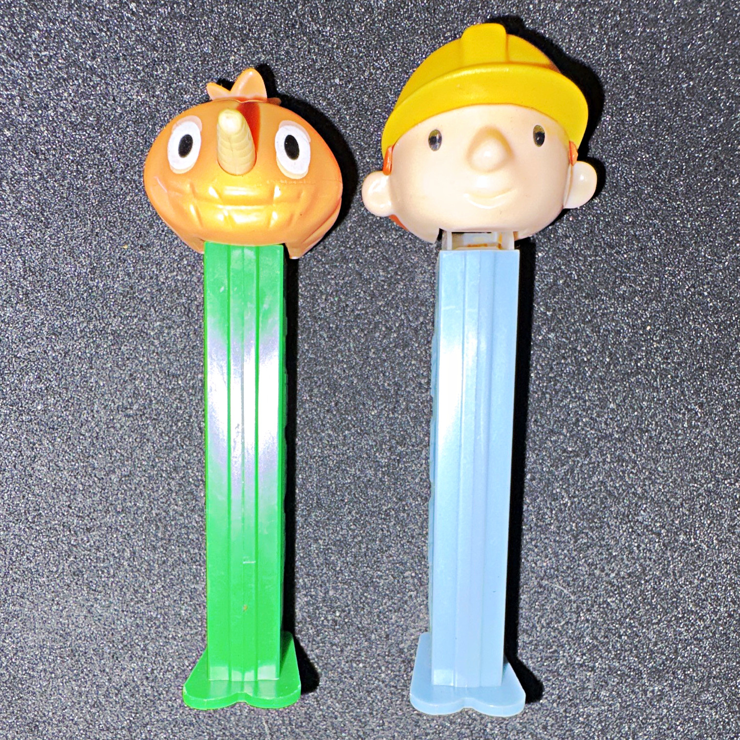 Vintage 2000s Bob the Builder PEZ Dispensers – Bob & Spud – Lot of 2 Vintage 2000s Bob the Builder PEZ Dispensers – Bob & Spud – Lot of 2