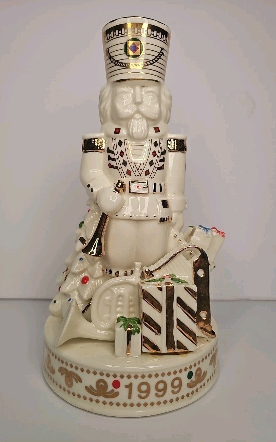 1999 Madison Ave. Porcelain Soldier Figurine with Gold Accents Christmas Decor 