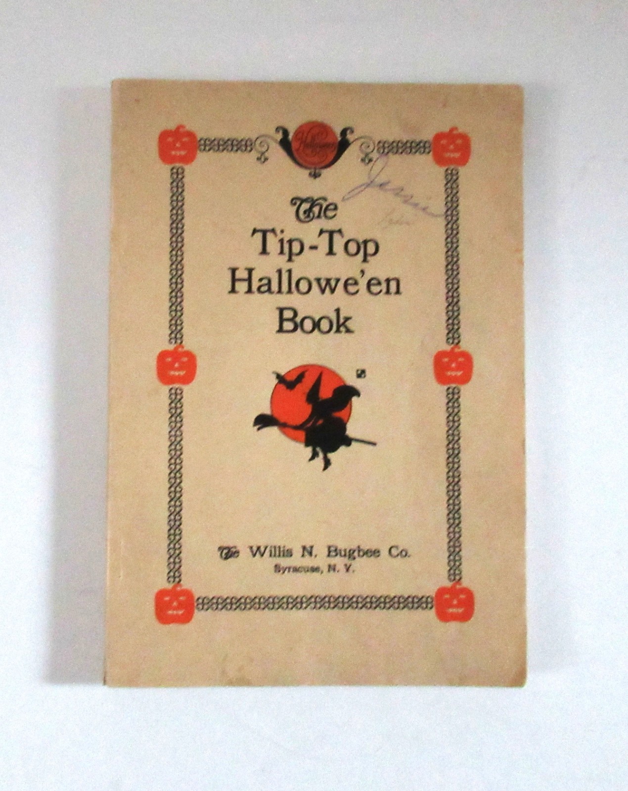 Vintage 1925 The Tip-Top Hallowe'en Book, Willis N. Bugbee Co.