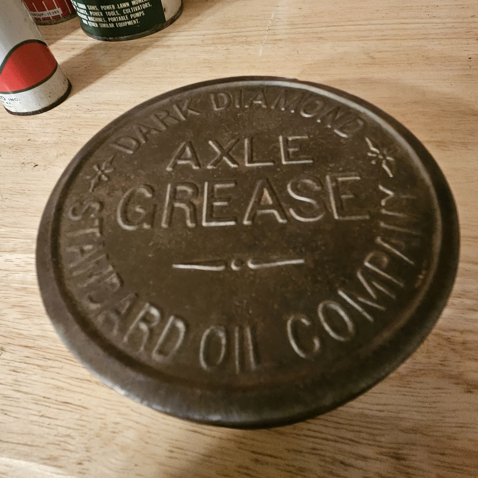 VINTAGE STANDARD OIL COMPANY DARK DIAMOND TIN AXLE GREASE CAN - RARE